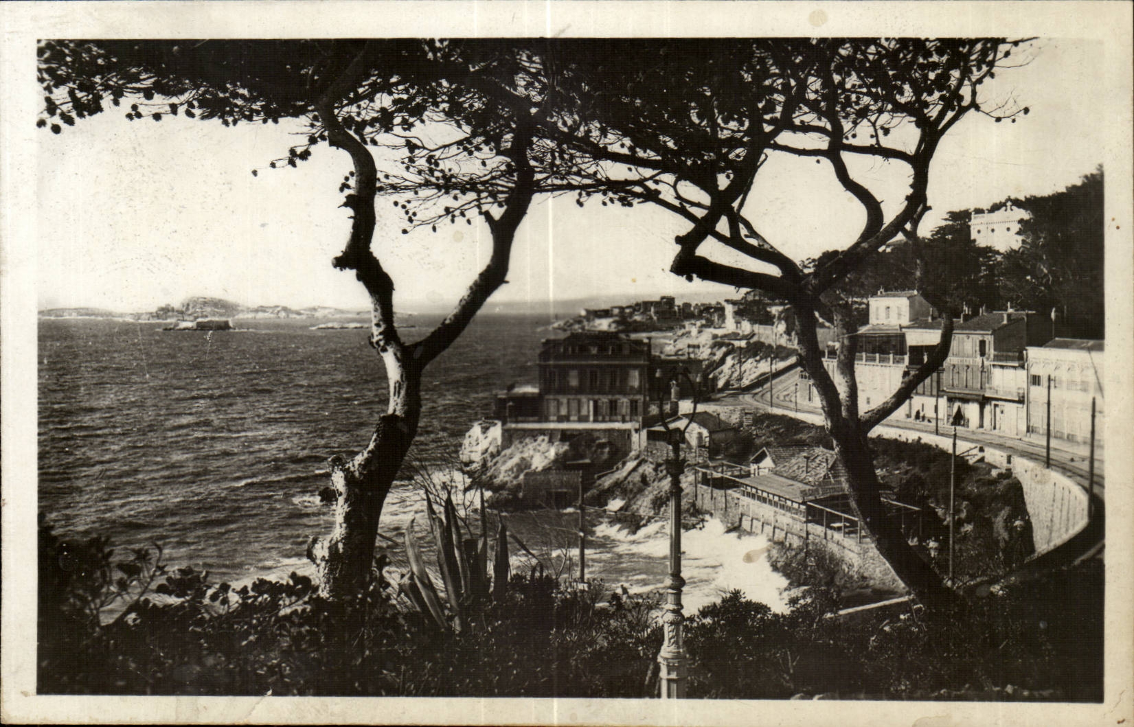 Marseille cPA La corniche