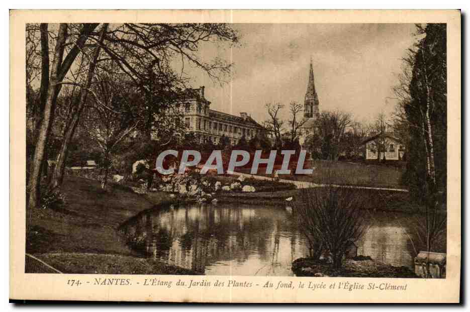 Nantes CPA l'etang du jardin des plantes Au fond le lycee et l'eglise St Clement