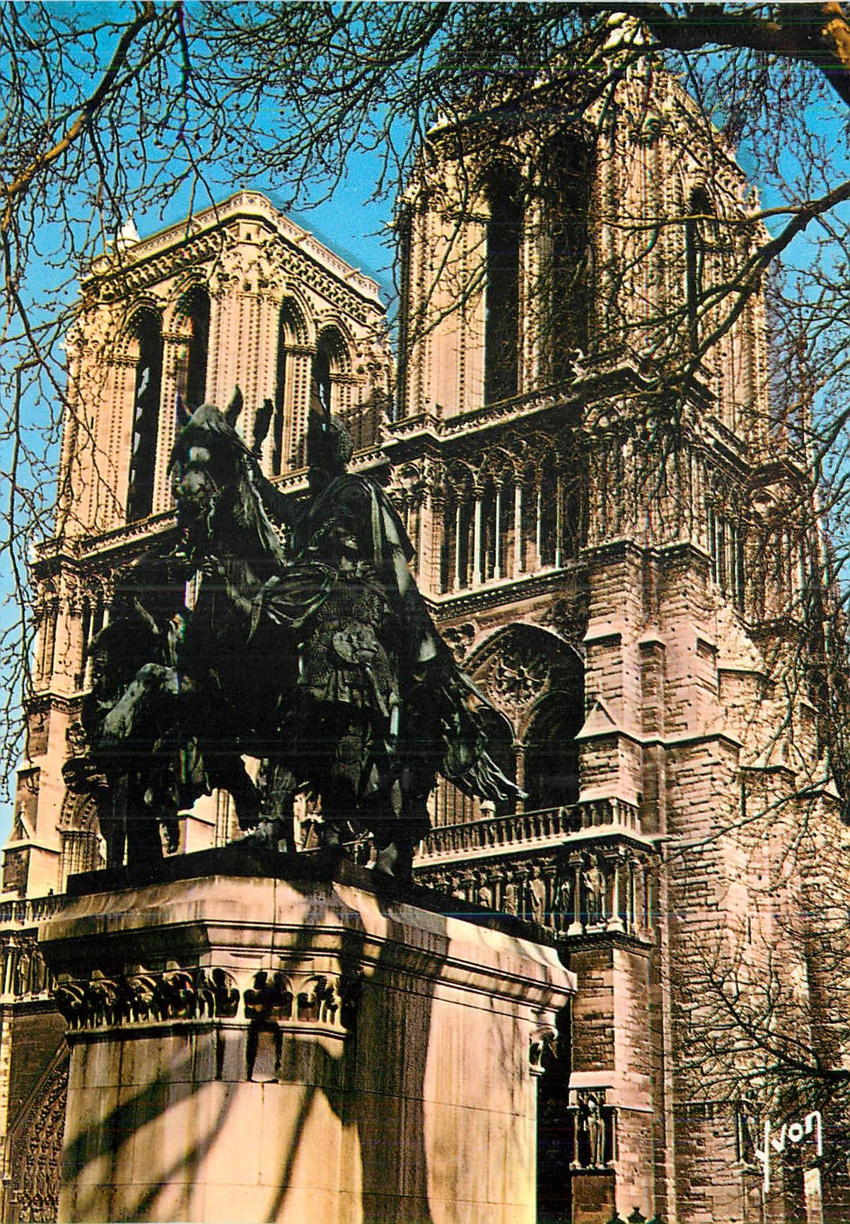 Notre-Dame de Paris — statue de Charlemagne — éditeur Yvon