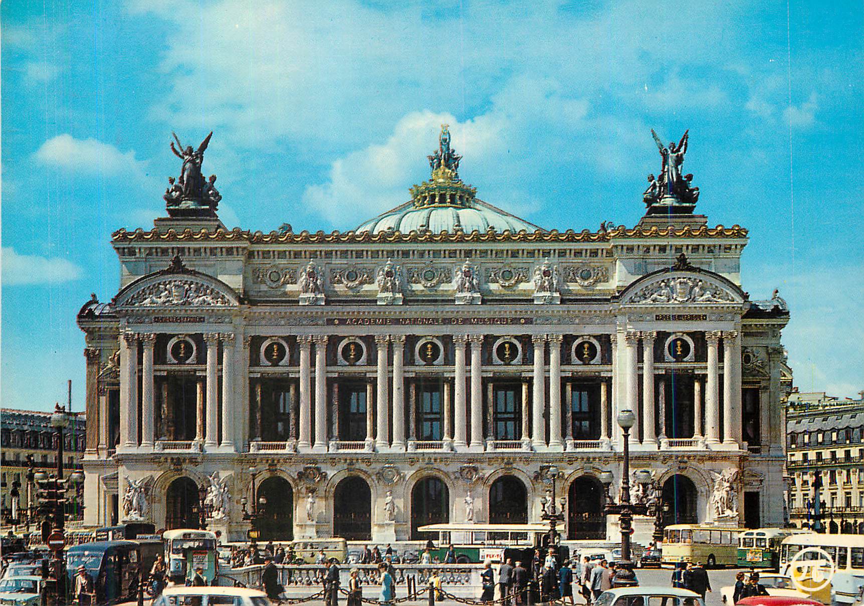 CPM Sous le Ciel de Paris Place de l'Opera