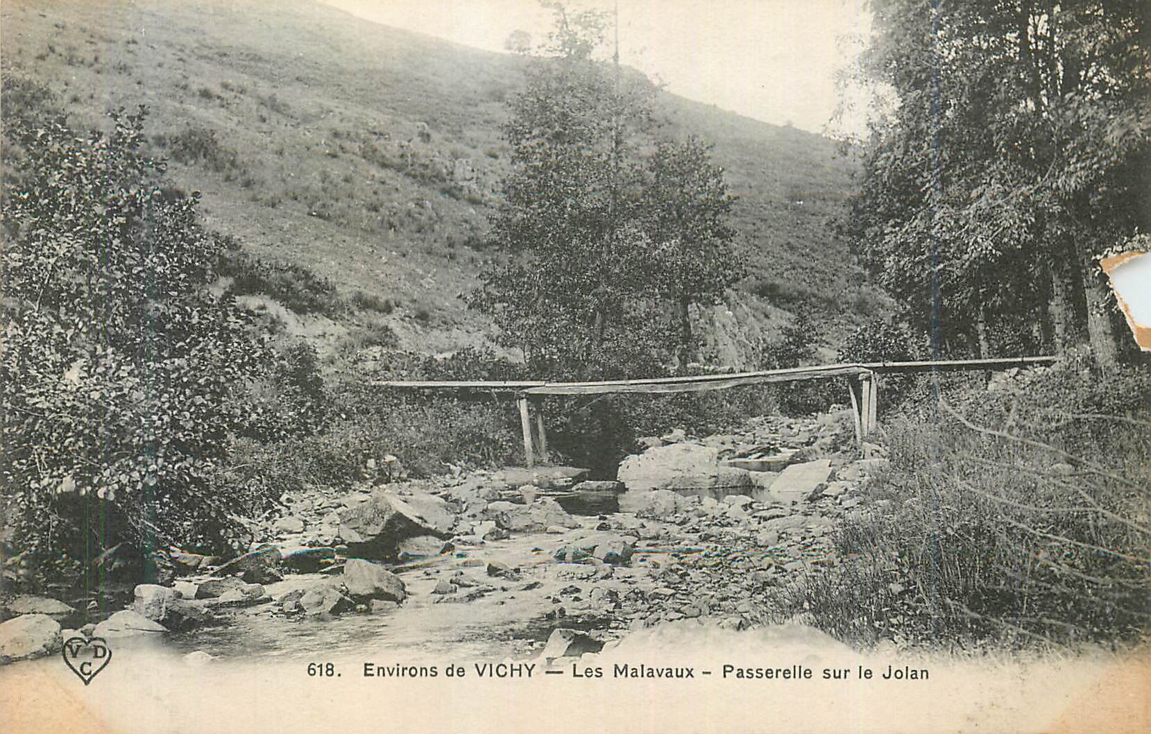 Environs de VICHY — Les Malavaux — Passerelle sur le Jolan