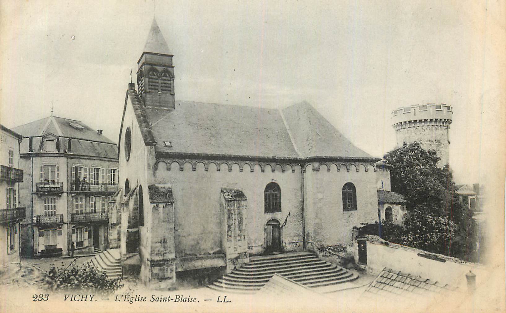 CPA Vichy L'Eglise Saint Blaise
