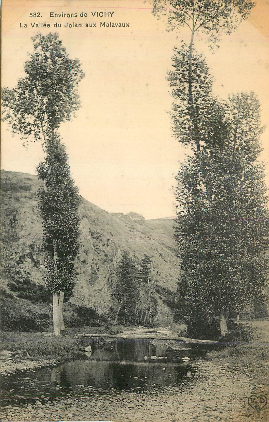 CPA Environs de Vichy La Vallee du Jolan aux Malavaux