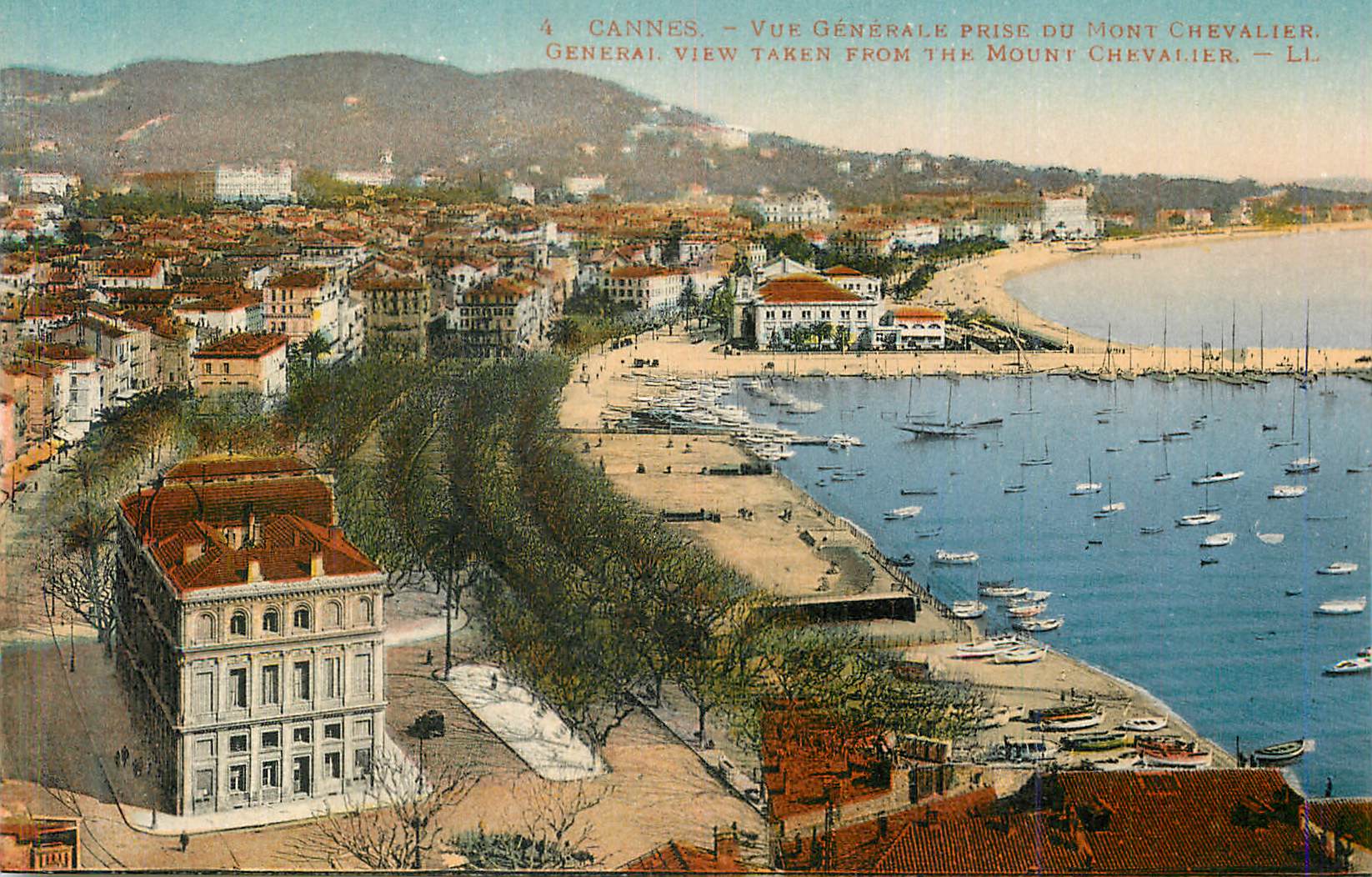 CPA Cannes Vue Generale Prise du Mont Chevalier