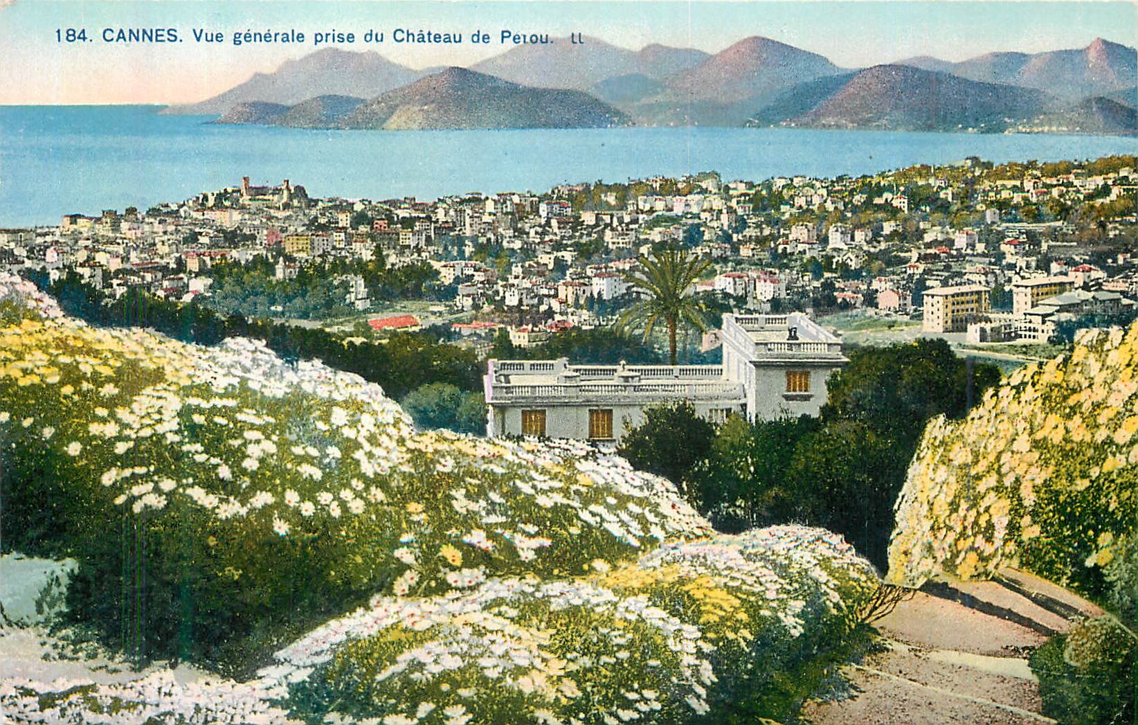 CPA Cannes Vue Generale prise du Chateau de Petou