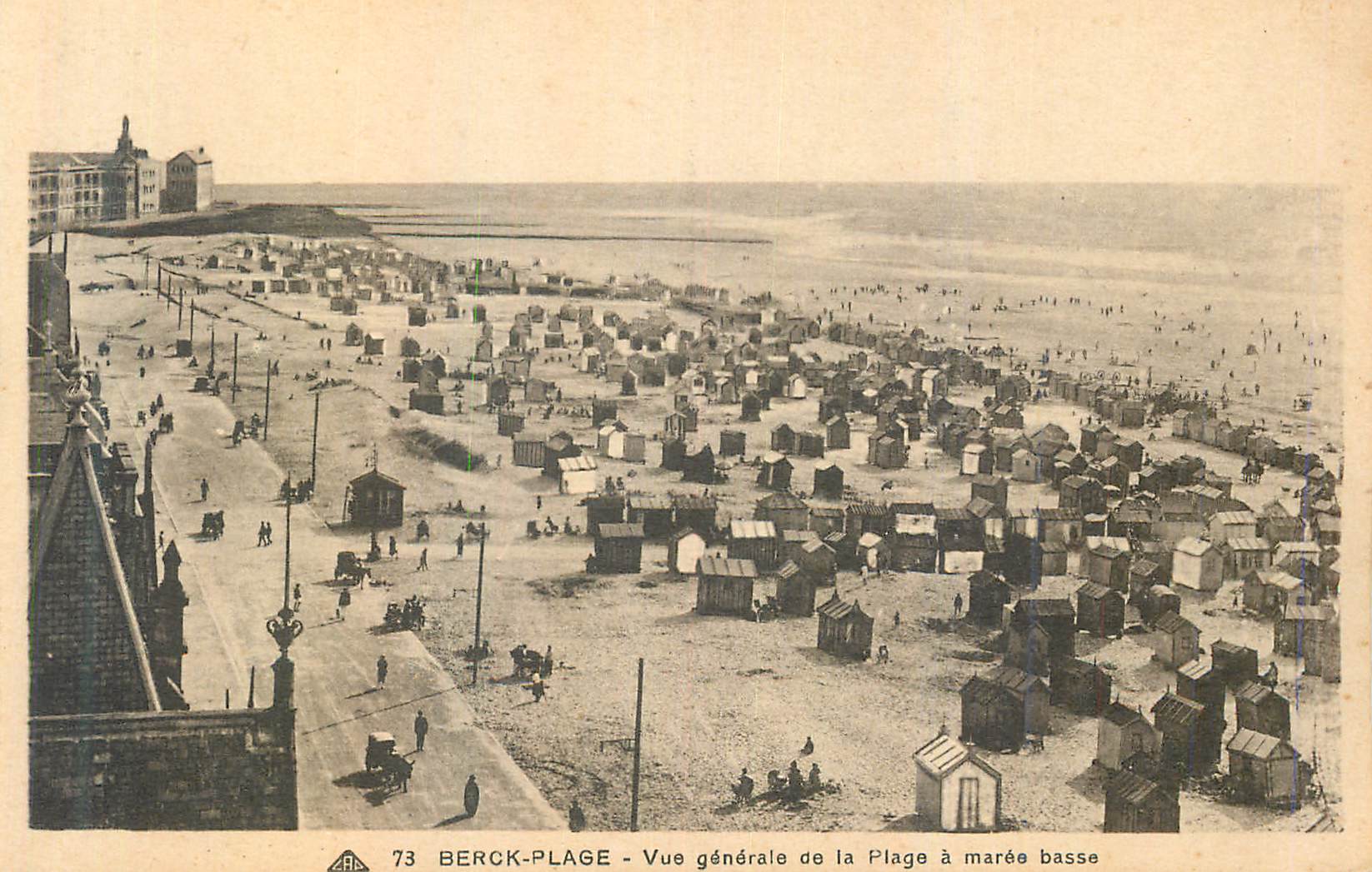 CPA Berck Plage Vue Generale de la Plage a Maree Basse