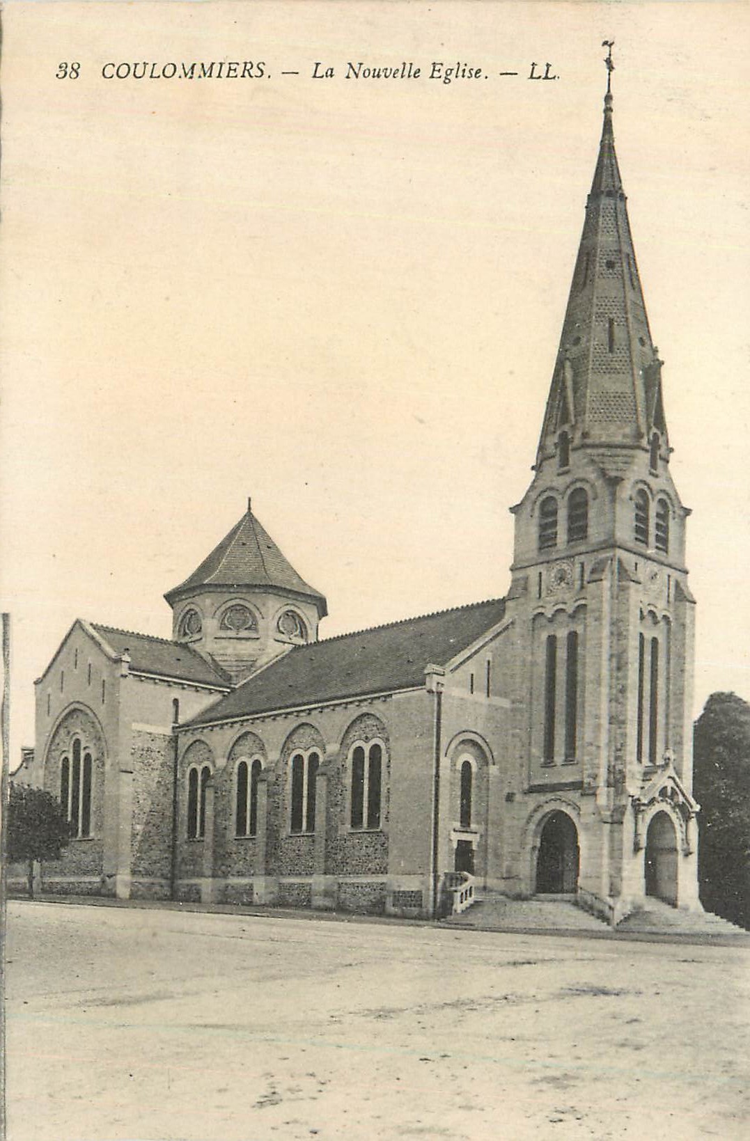CPA Coulommiers la Nouvelle Eglise