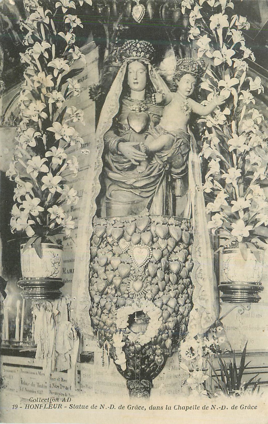 HONFLEUR - Statue der N.-D. der Gnade in der Kapelle der N.-D. der Gnade — Sammlung AD, n°19