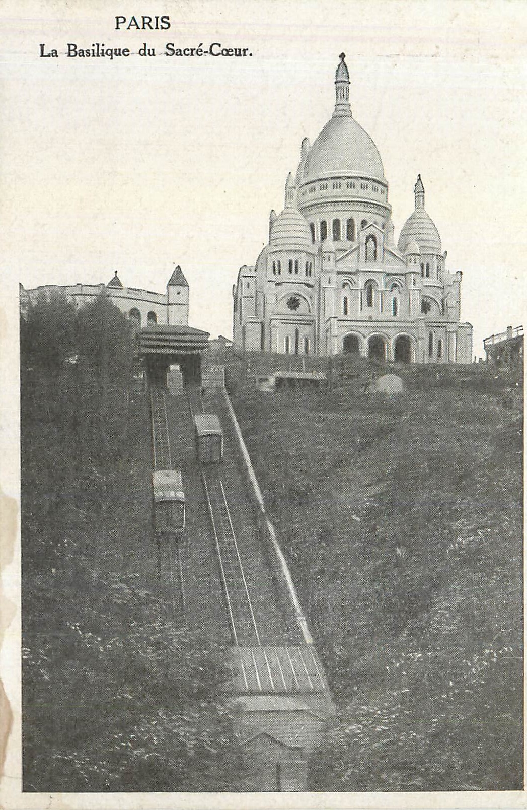 CPA Paris La Basilique du Sacre Coeur