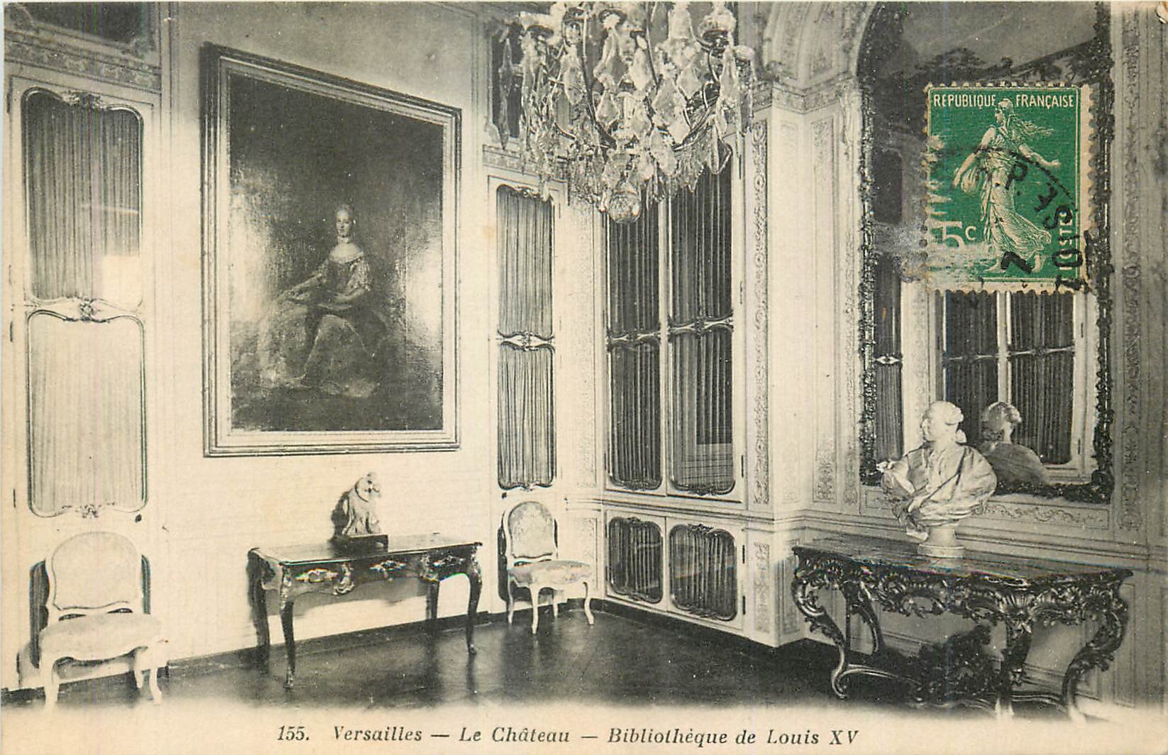 CPA Versailles le Chateau Bibliotheque de Louis XV