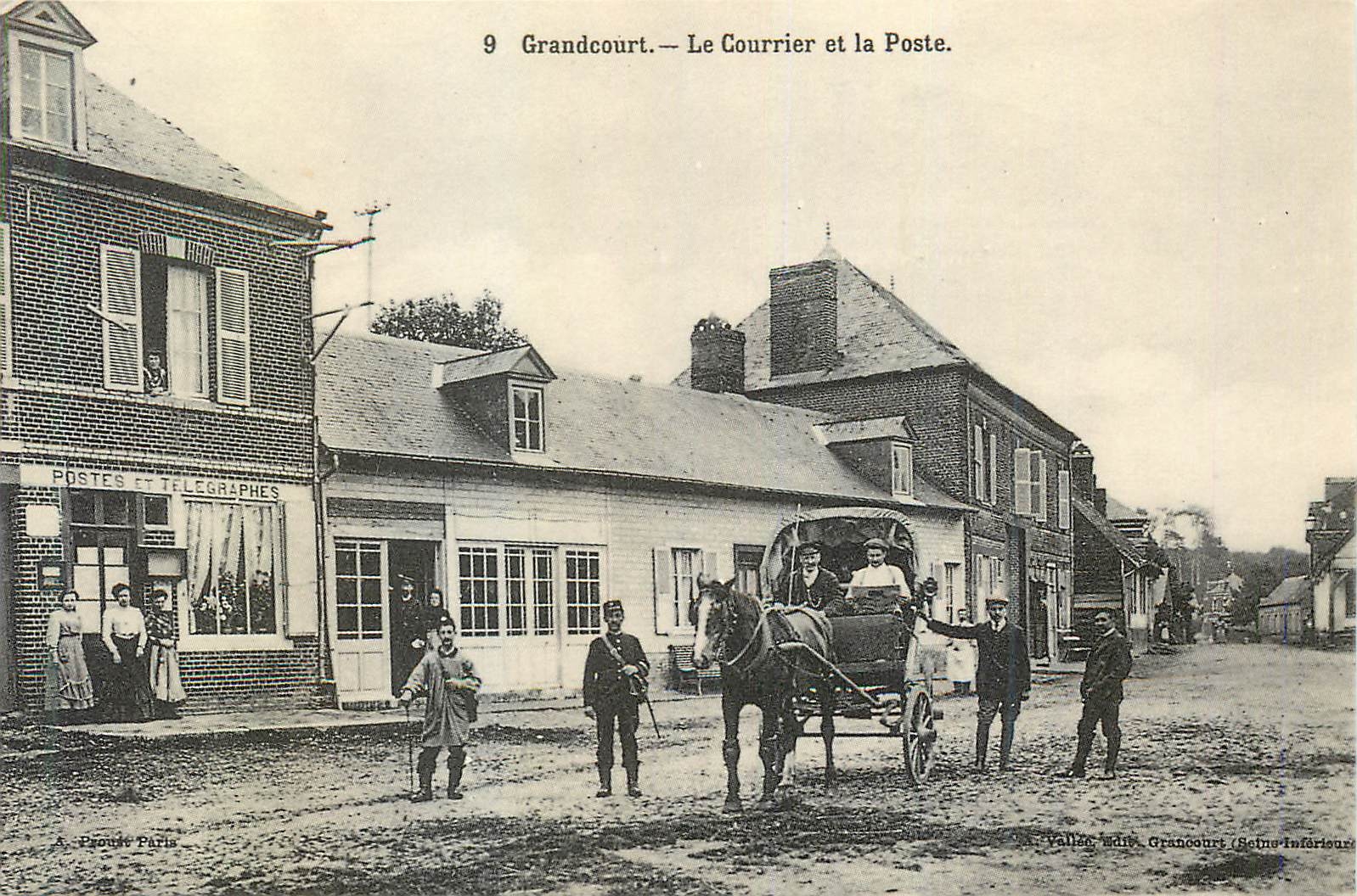 CPA Grandcourt Courrier de la Poste