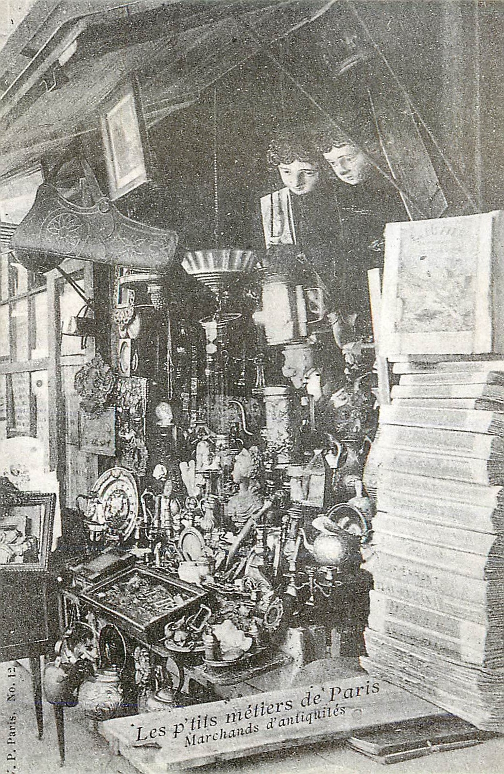 CPA les P'tits Metiers de Paris Marchands d'Antiquites
