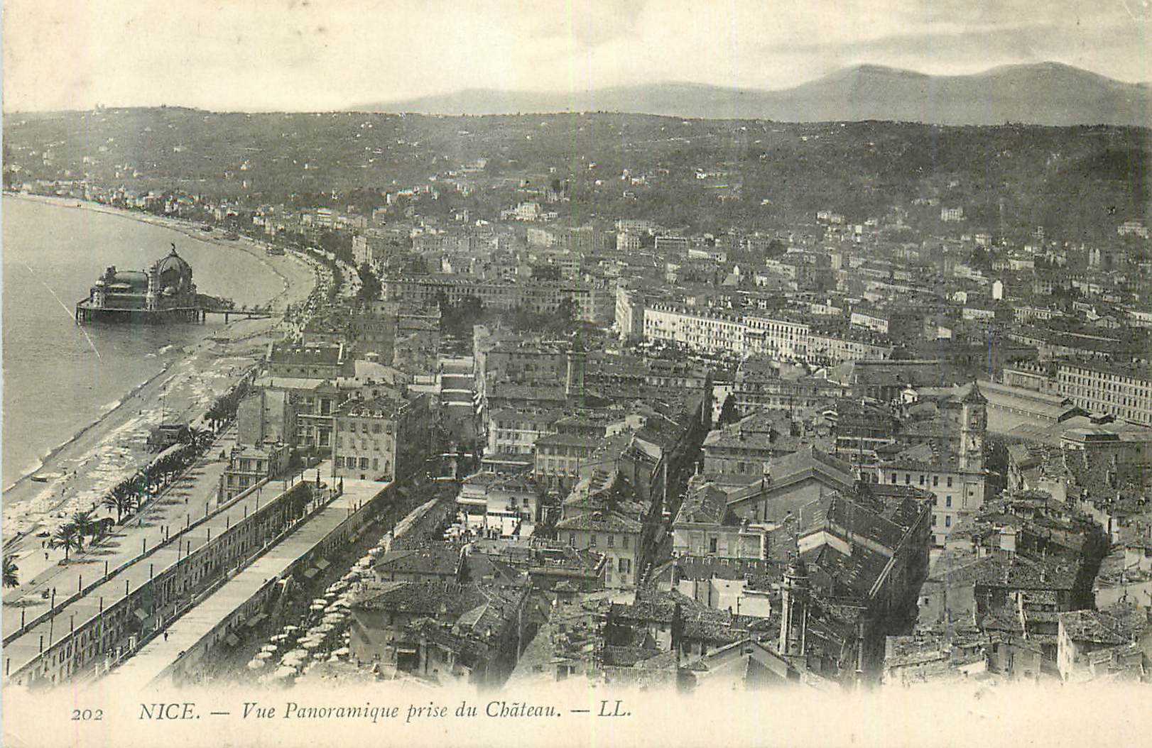 CPA Nice Vue Panoramique prise du Chateau
