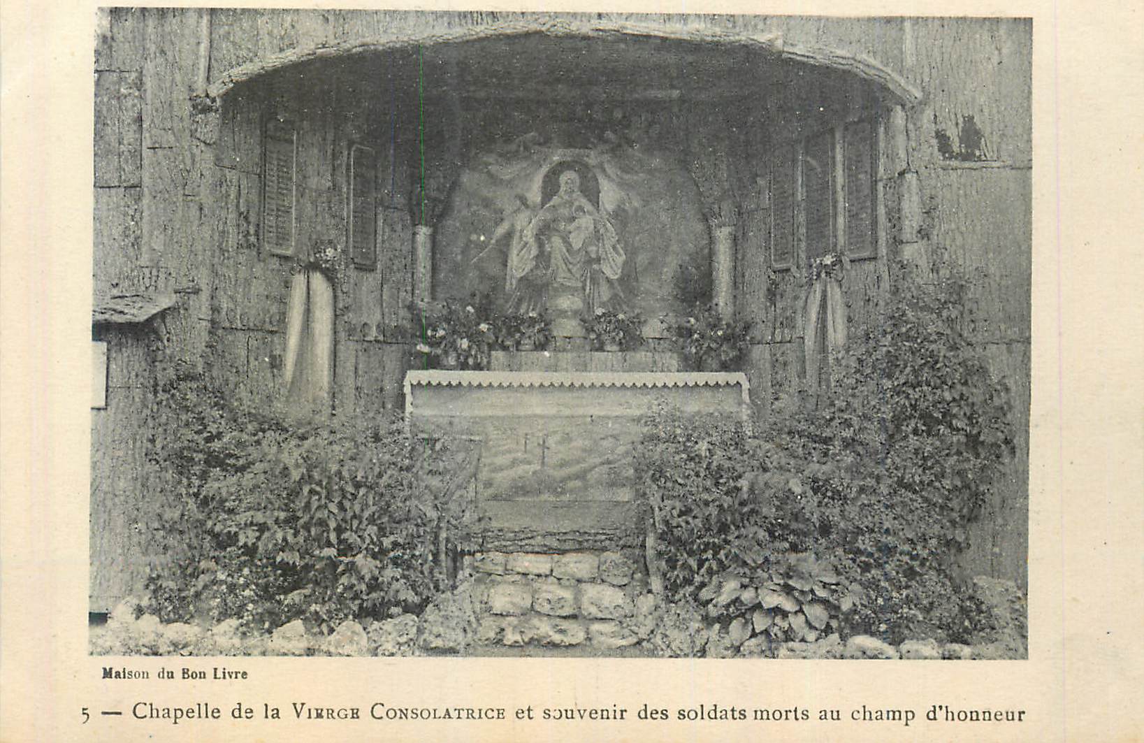 CPA Chapelle de la Vierge Consolatrice et Souvenir des Soldats Morts au Champ d'Honneur