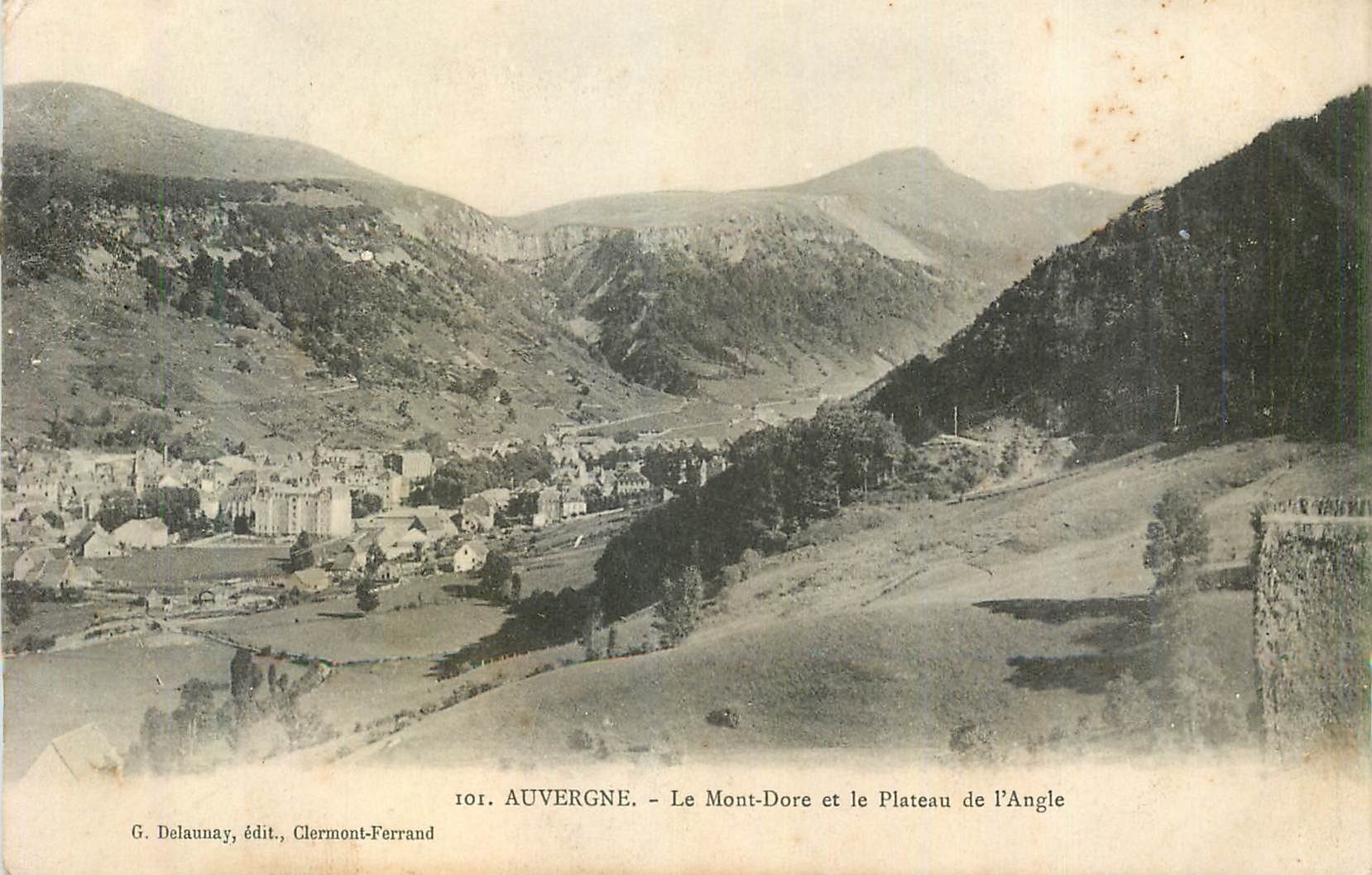 CPA Auvergne Le Mont Dore et le Plateau de l'Angle