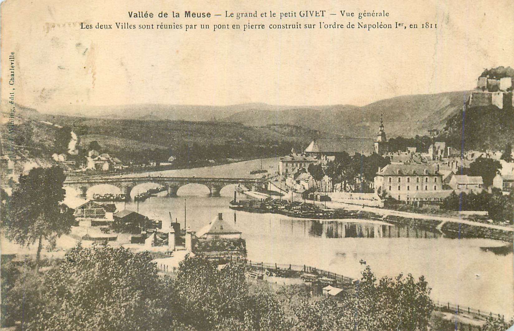 CPA Vallee de la Meuse Le Grand et le Petit Givet Vue Generale
