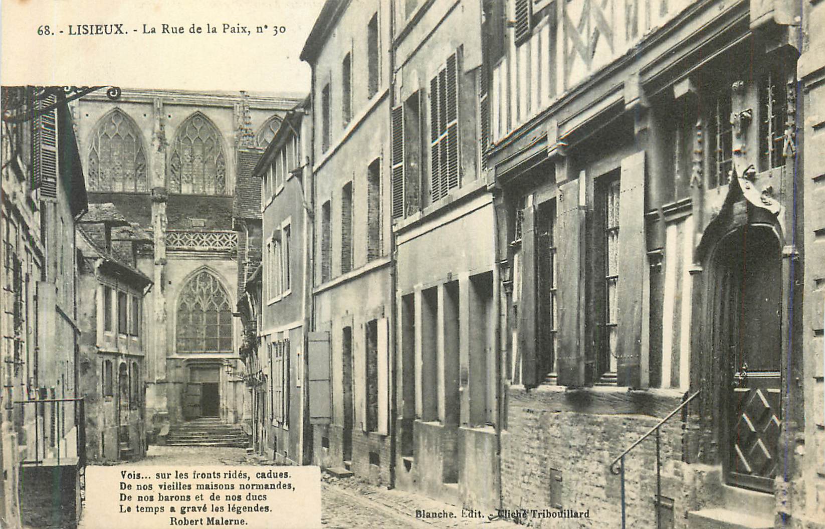 CPA Lisieux La Rue de la Paix