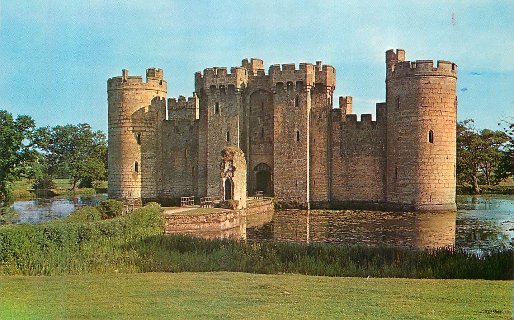 CPM Bodiam Castle of the Sussex Downs