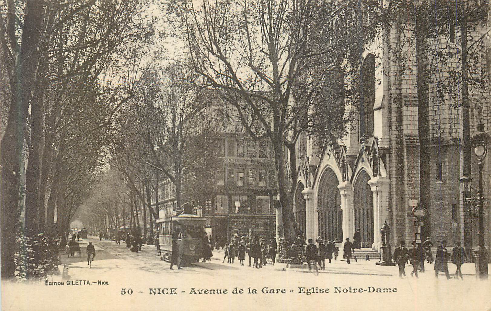 CPA Nice Avenue de la Gare Eglise Notre Dame Tramway