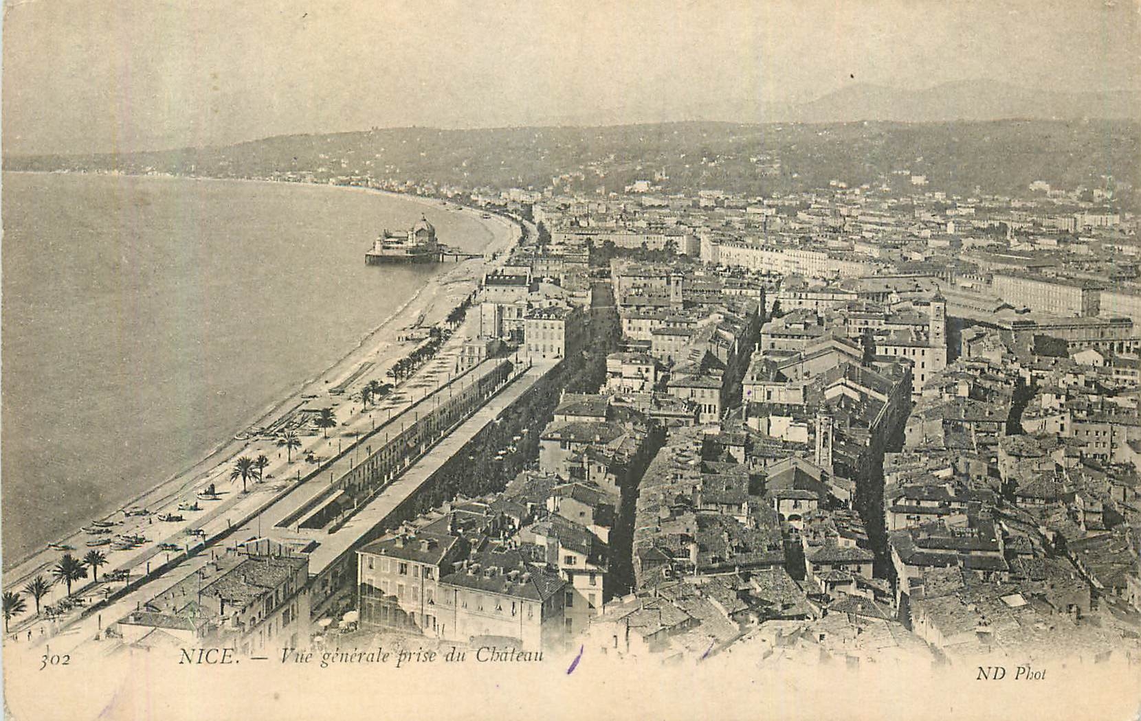 CPA Nice Vue Generale prise du Chateau