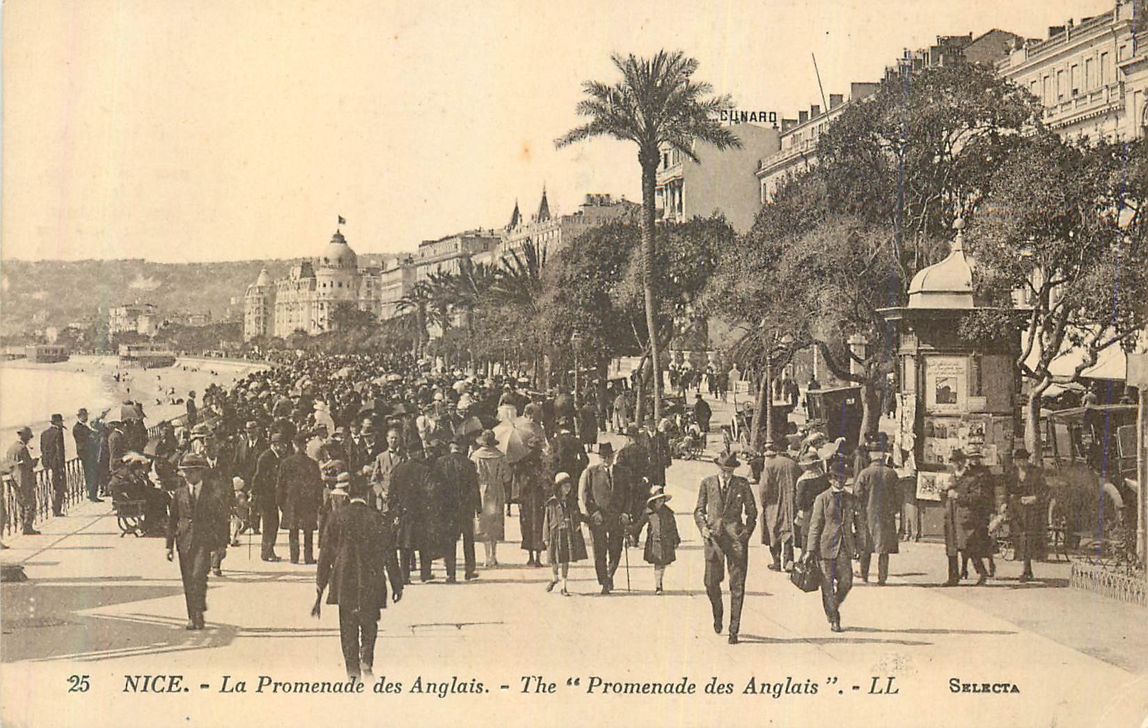 CPA Nice La Promenade des Anglais