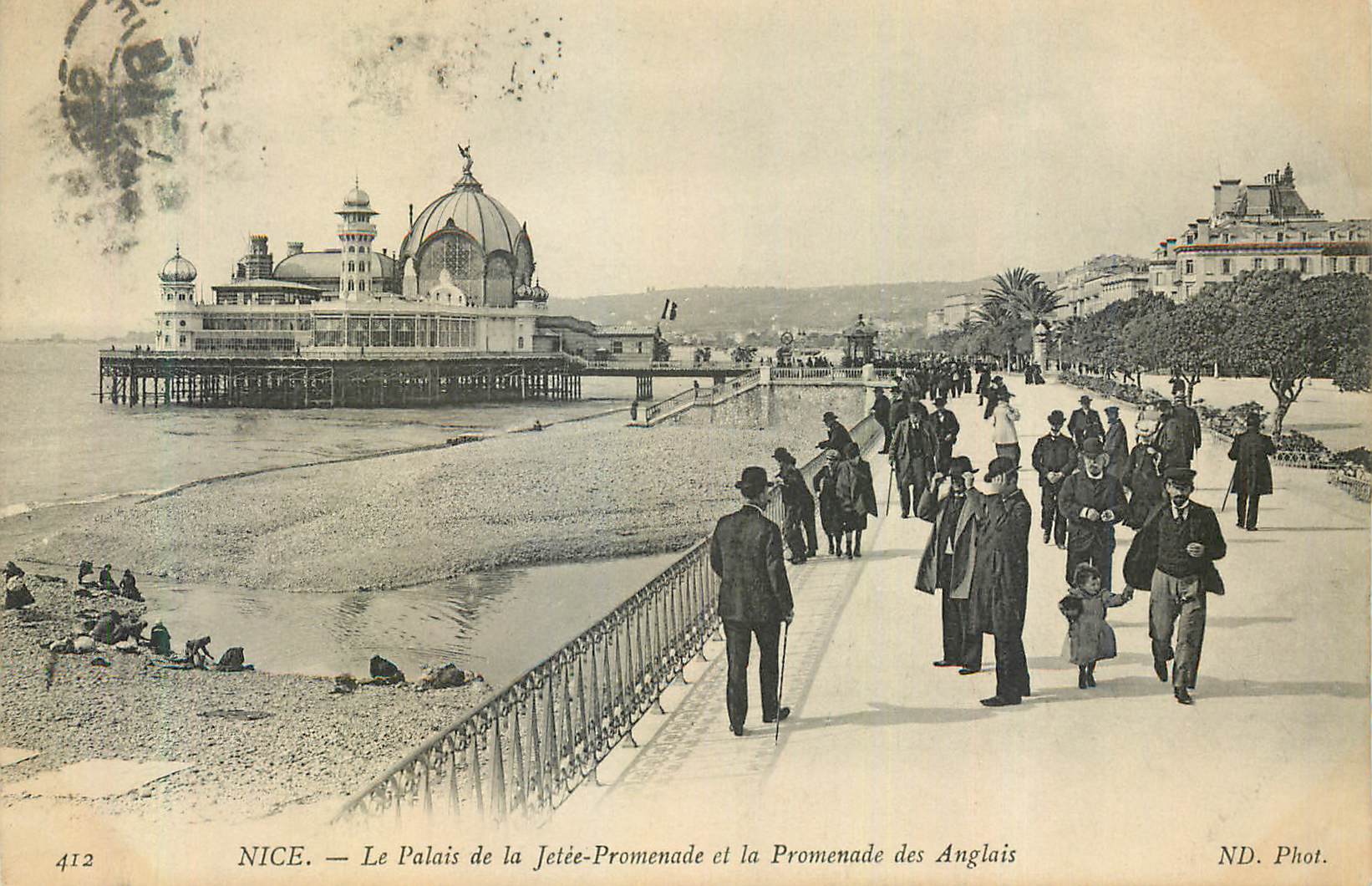 CPA Nice Le Palais de la Jetee et la Promenade des Anglais