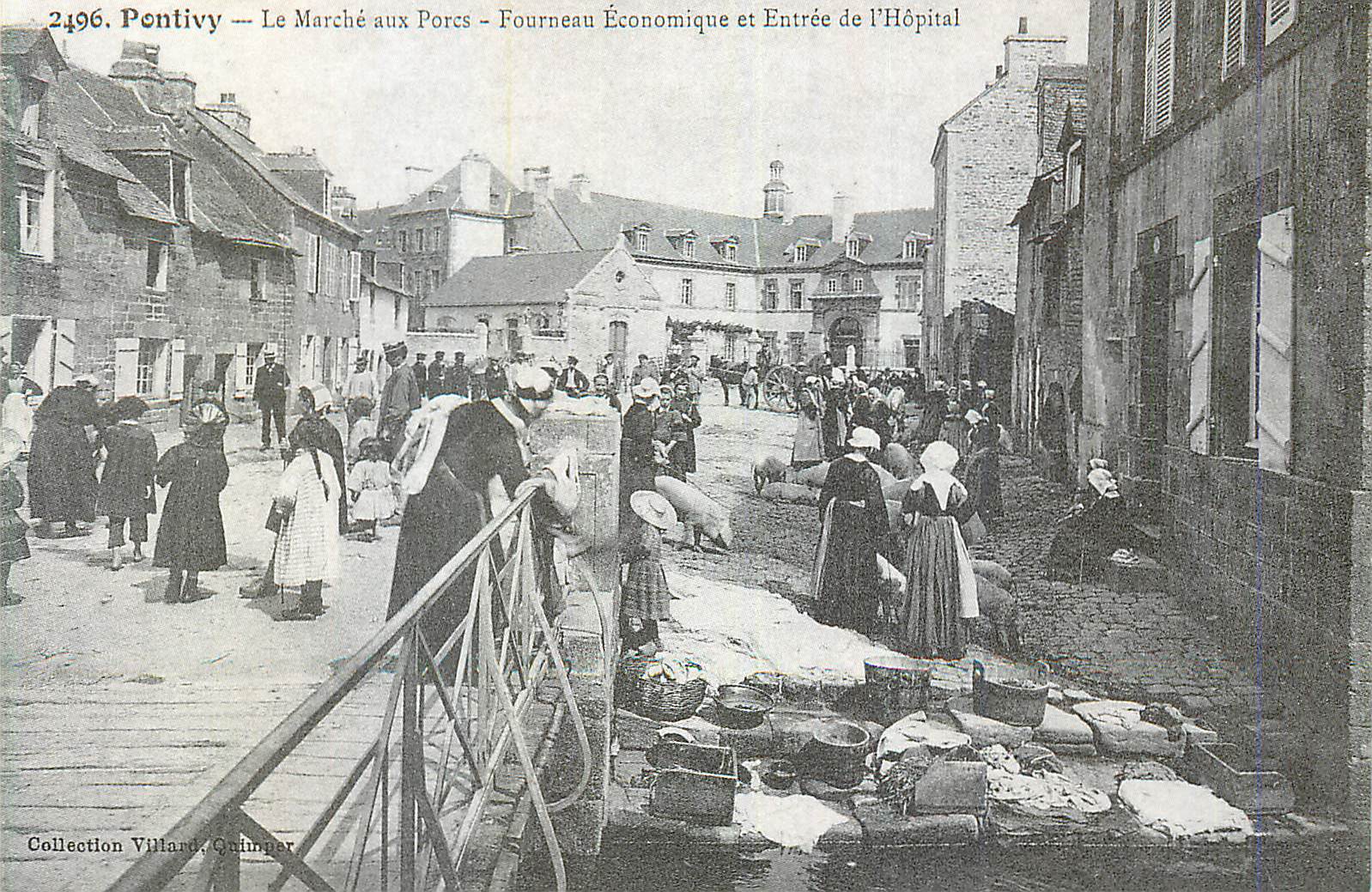 Pontivy — Le Marché aux Porcs — Fourneau Économique et Entrée de l'Hôpital