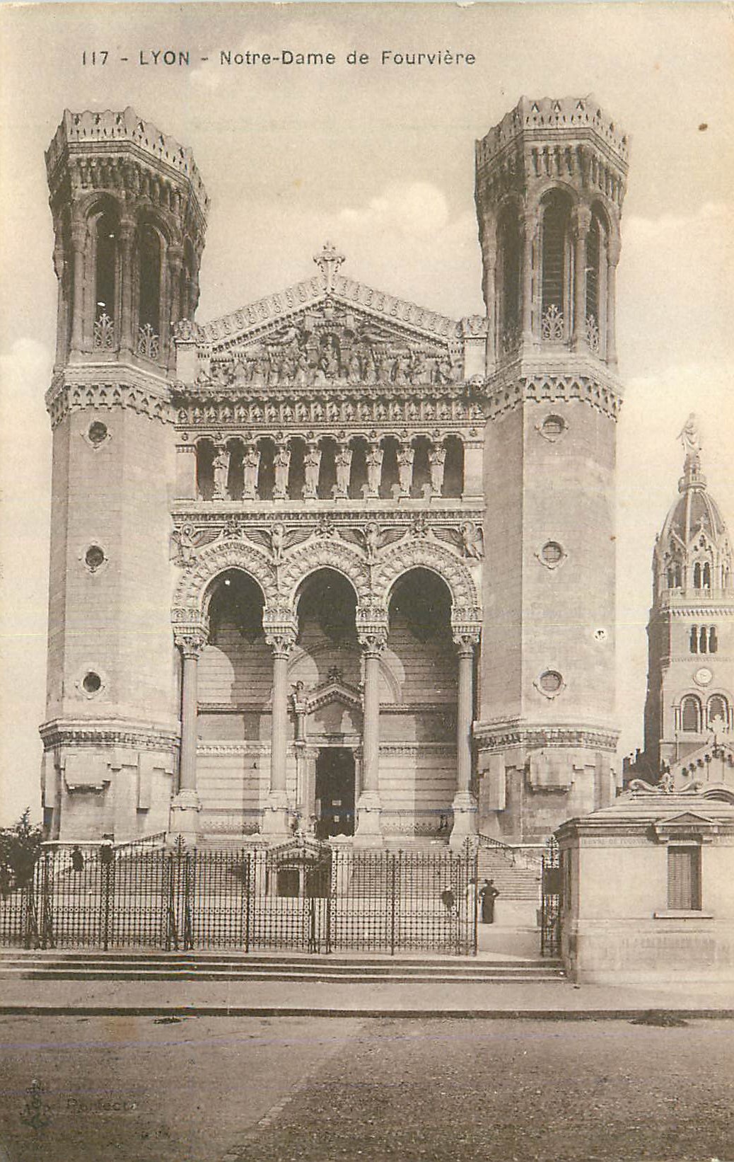 CPA Lyon Notre Dame de Fourviere