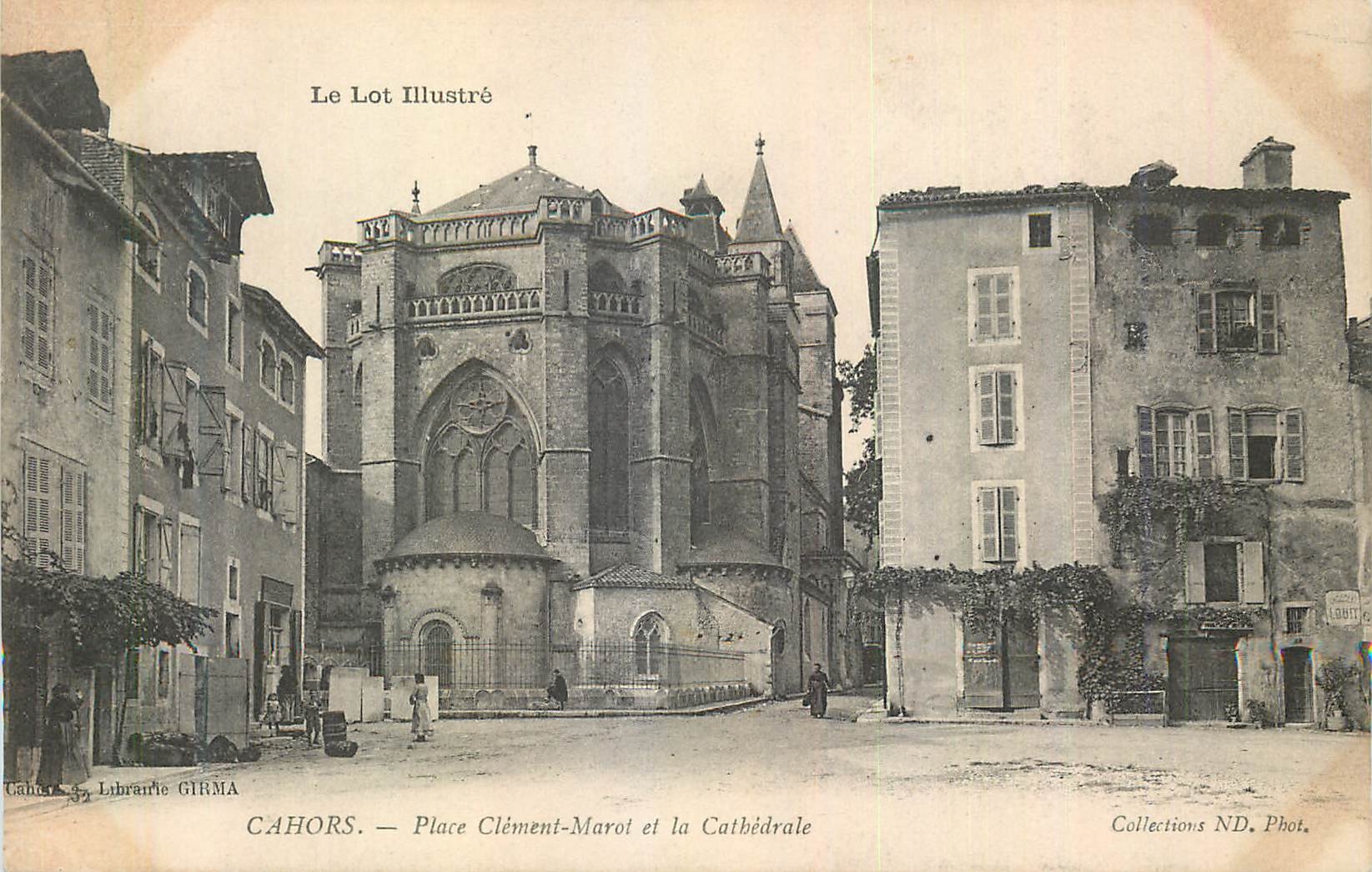 Cahors — Place Clément-Marot et la Cathédrale — Le Lot Illustré