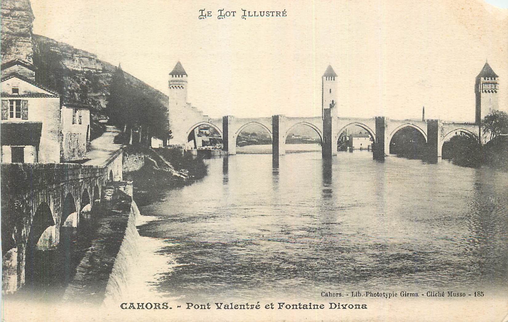 CPA Cahors Le Lot Illustre Pont Valentre et Fontaine Divona