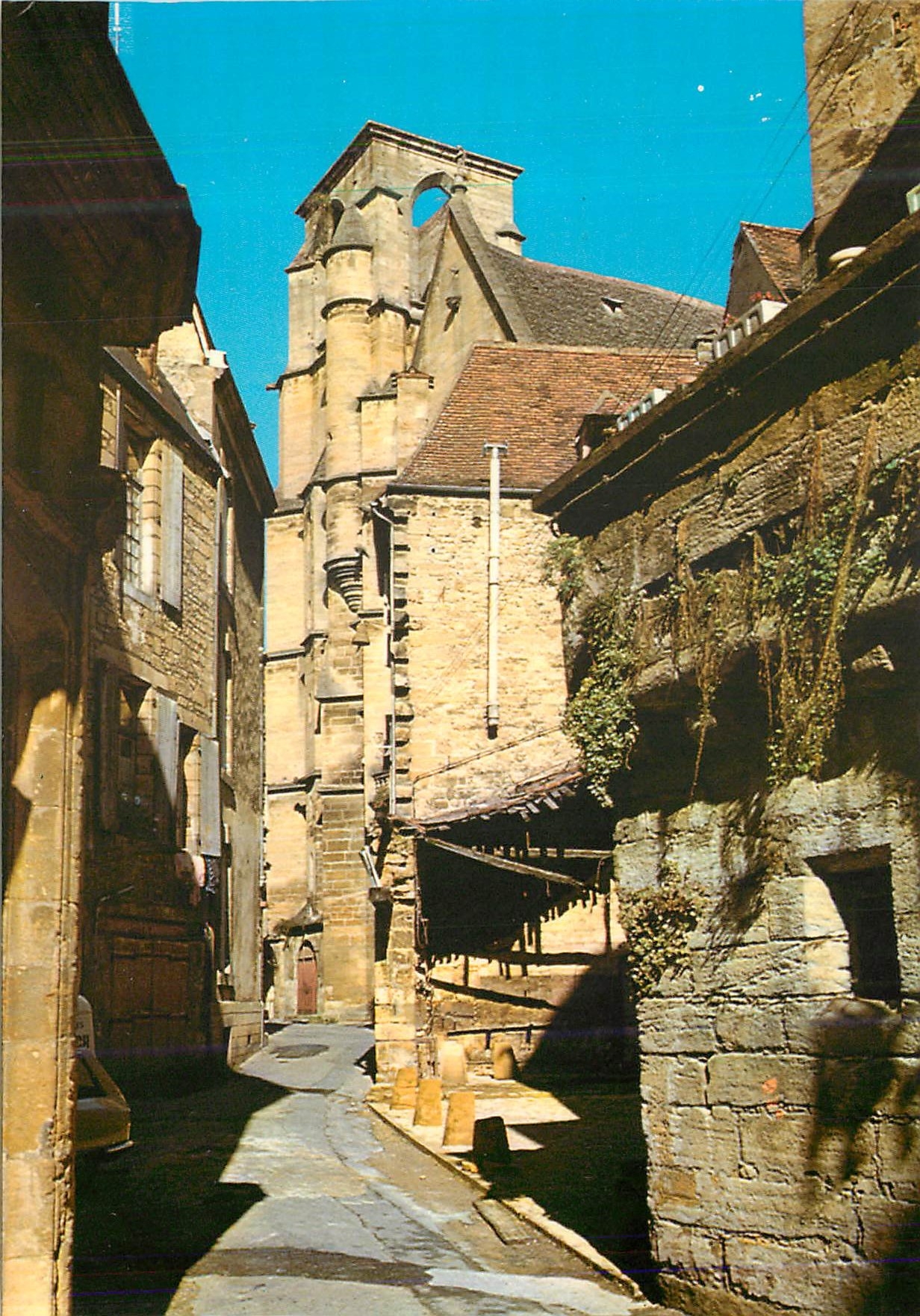 Sarlat-la-Canéda — Église Sainte-Marie — Éditions RENE