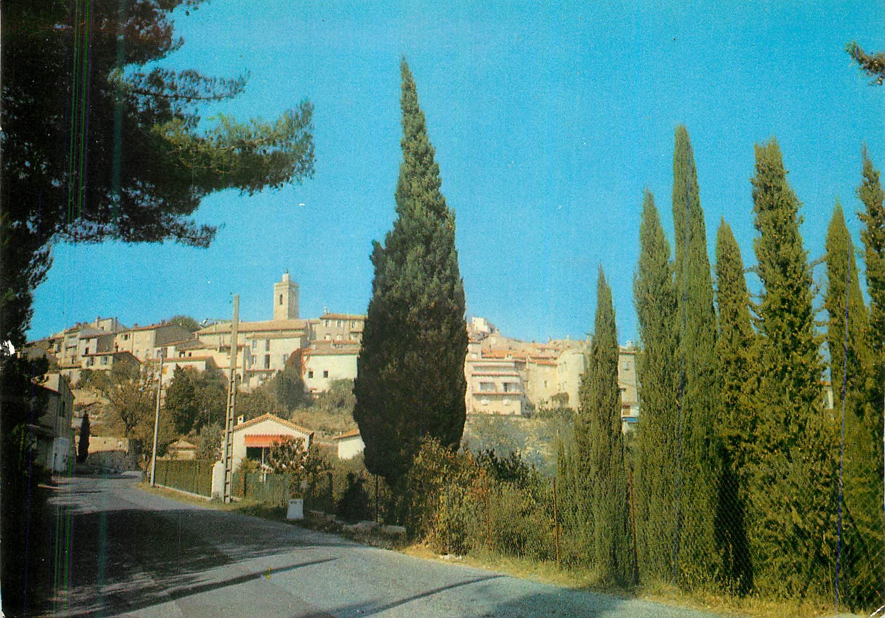 CPM Mougins Village Entree Principale la Cote d'Azur