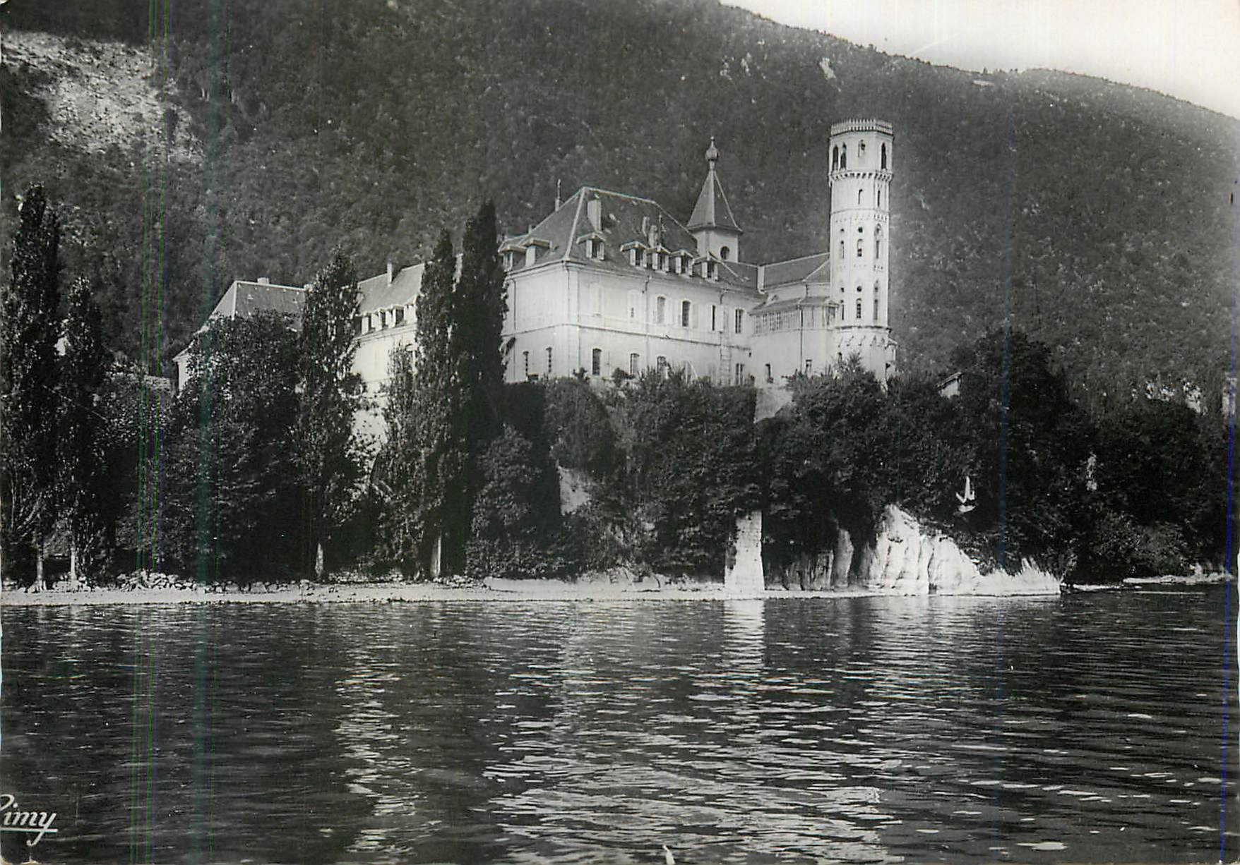 CPM Abbaye d'Hautecombe Vue du Lac