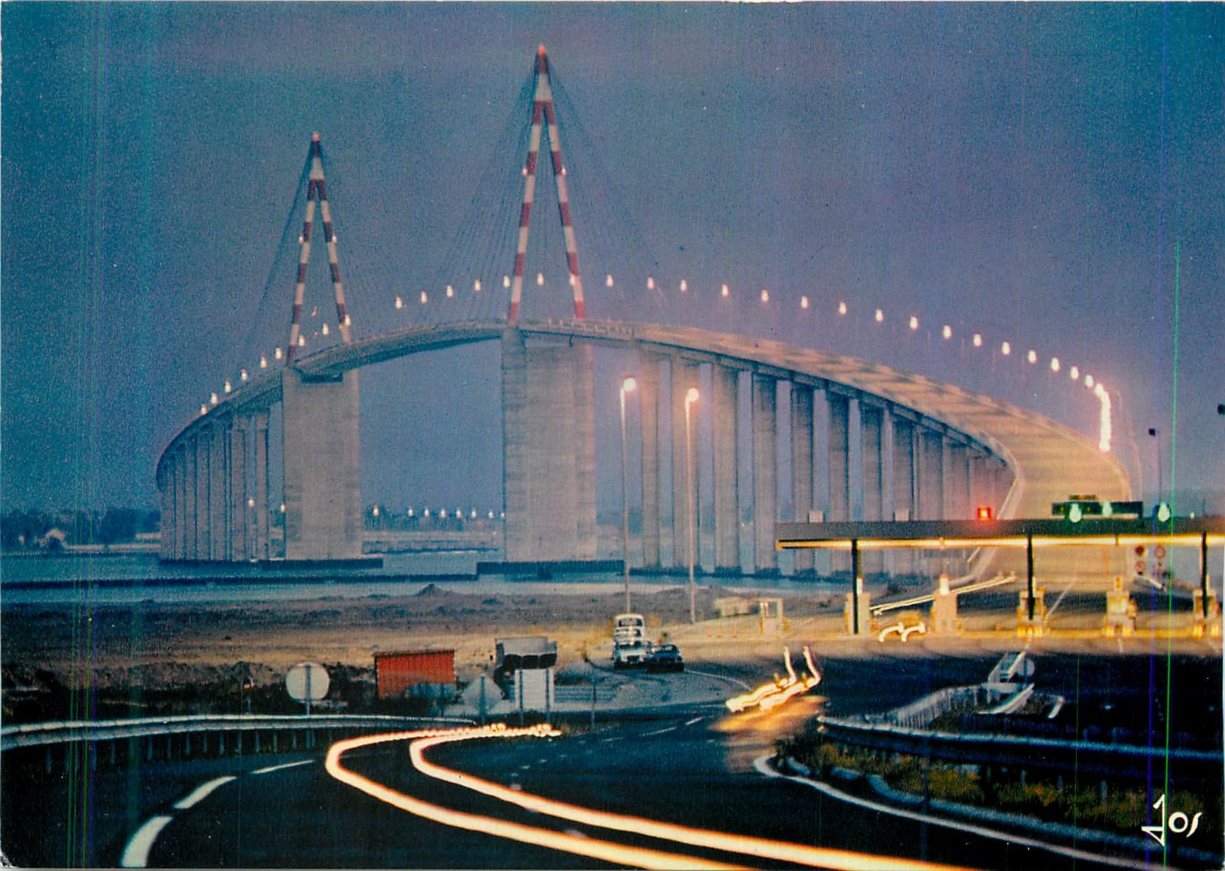 CPM Saint Nazaire Saint Brevin Le pont de Mindin construit sur la Loire