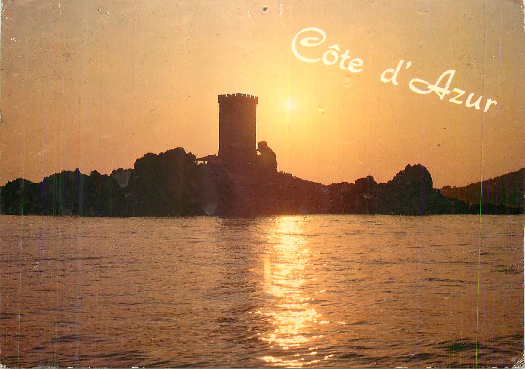 CPM Cote d'Azur Coucher de Soleil sur l'Ile d'Or