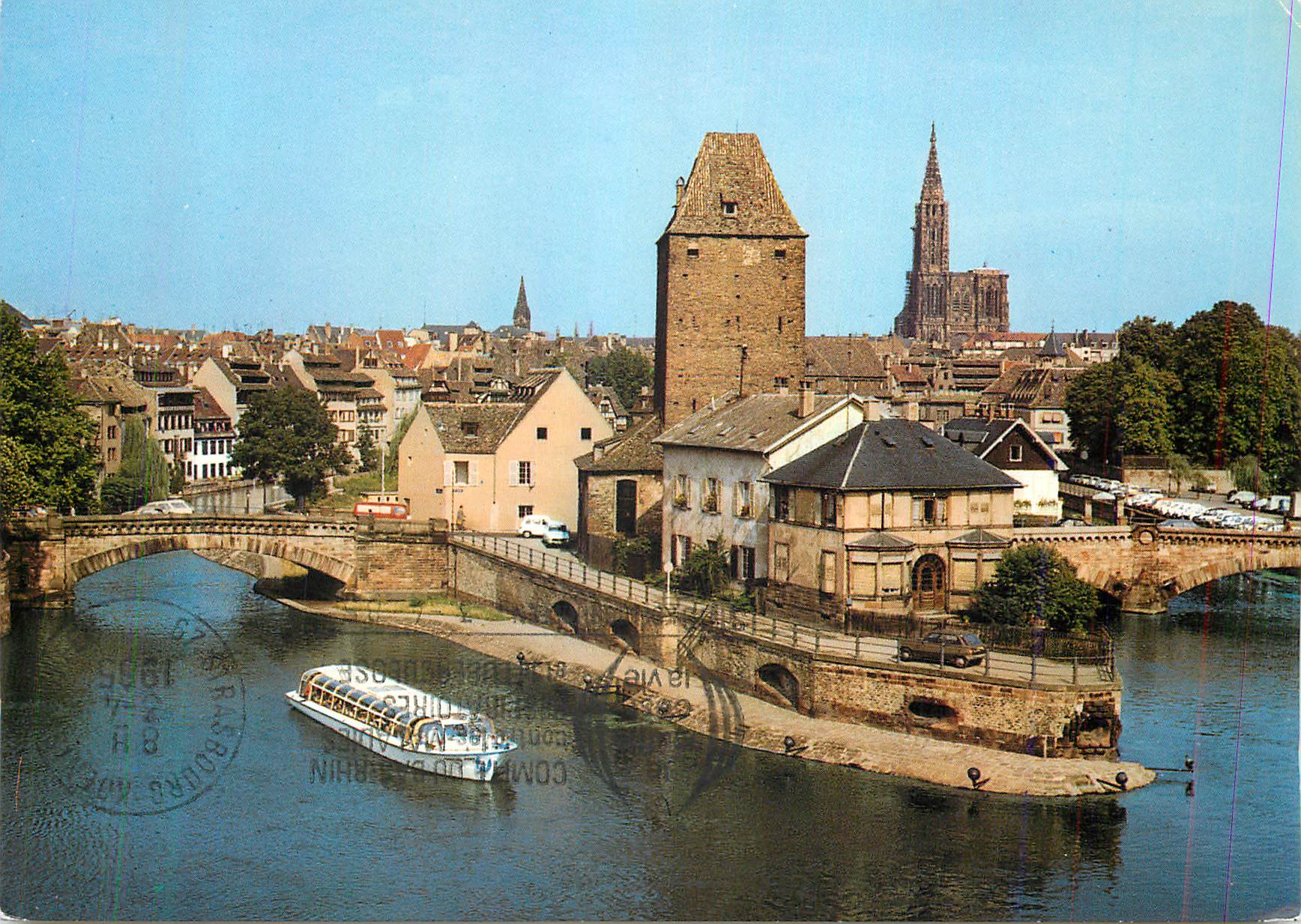 CPM Strasbourg (Bas Rhin) Les Ponts Couverts et la Cathedrale
