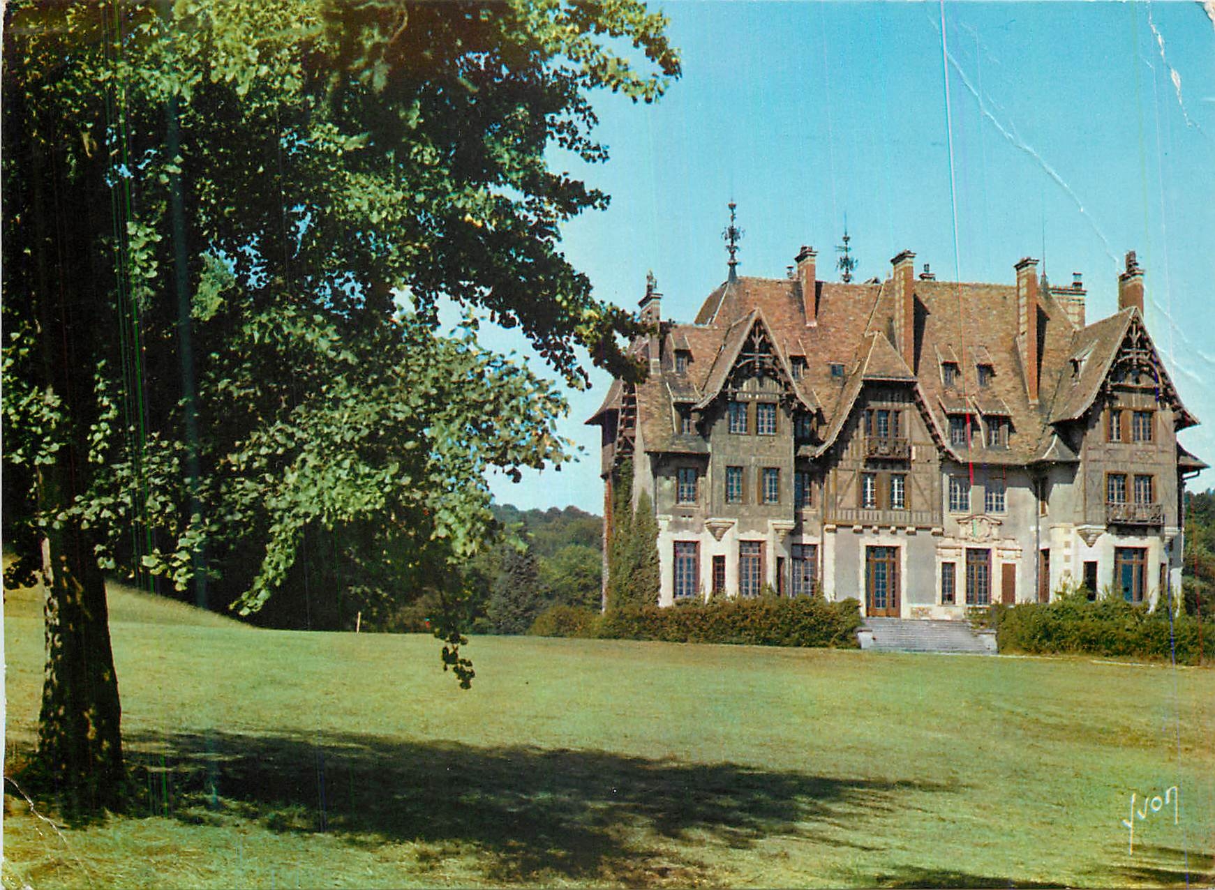CPM Couleurs et Lumiere de France Chambly (Oise) Le Chateau