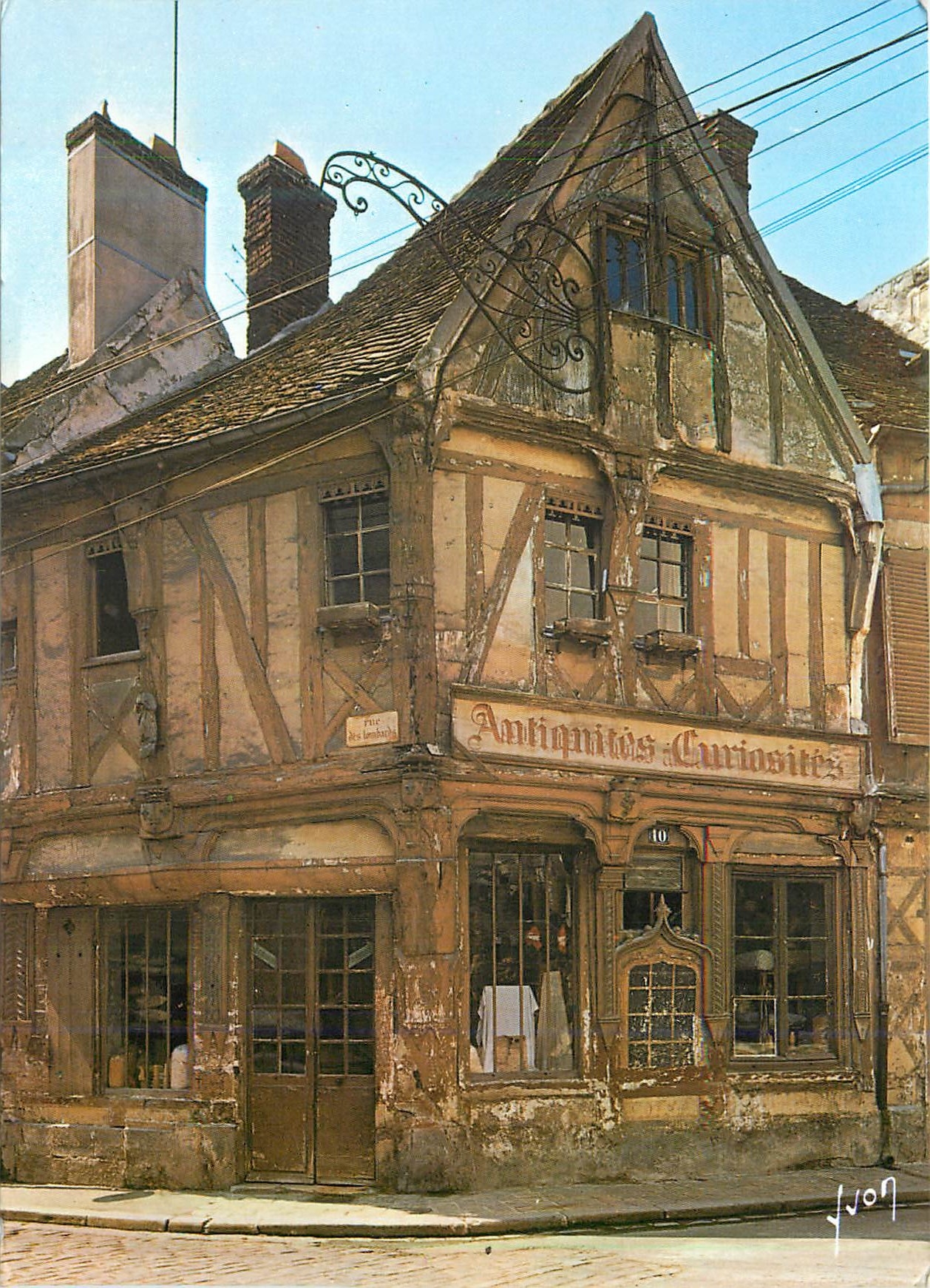 CPM Compiegne (Oise) Couleurs de Lumiere de France La Vieille Cassine Rue des Lombards