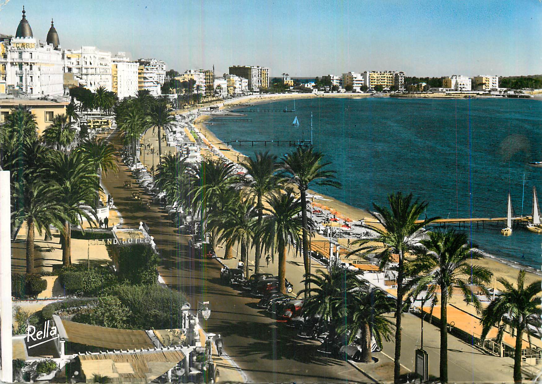 CPM Cannes La Cote d'Azur Le Boulevard de la Croisette