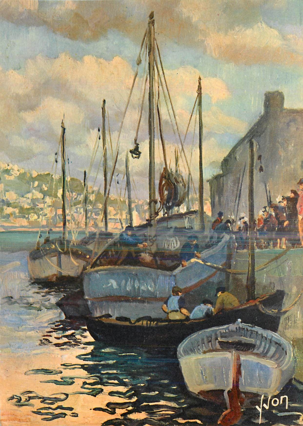 CPM Audierne (Finistere) Rentree de Peche Bateaux