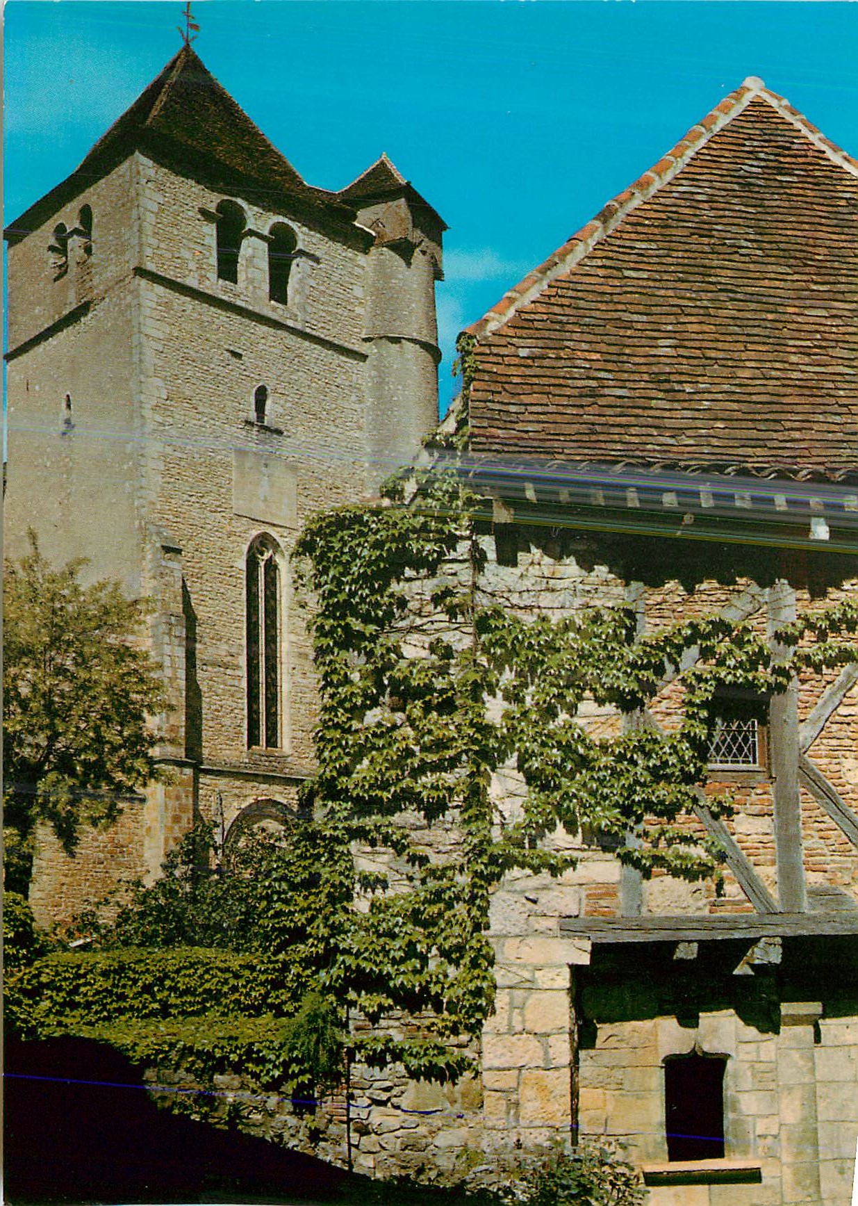 Saint-Cirq-Lapopie (Lot) — L'Église (XVe s.) — Les Éditions du Gabier