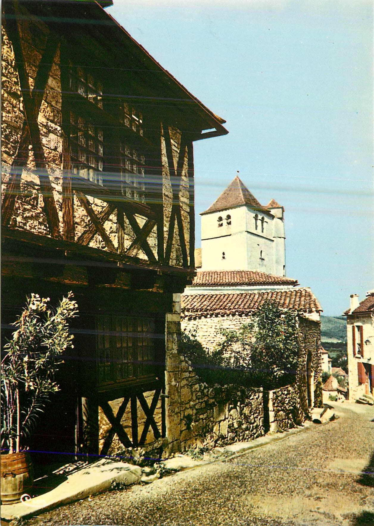 CPM Saint Cirq Lapopie (Lot) Premier Village de France Par les Beaux Arts