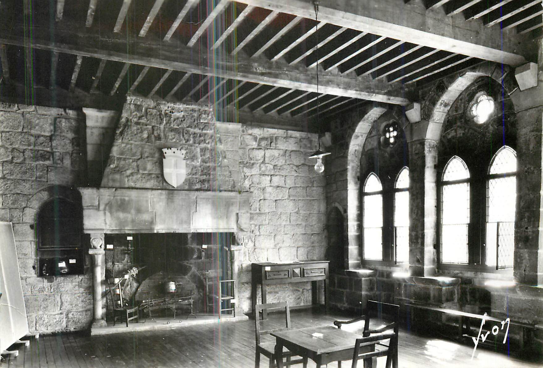 Intérieur de l'ancien hôtel de la Monnaie — Figeac (Lot) — Éditions d'Art Yvon, Arcueil