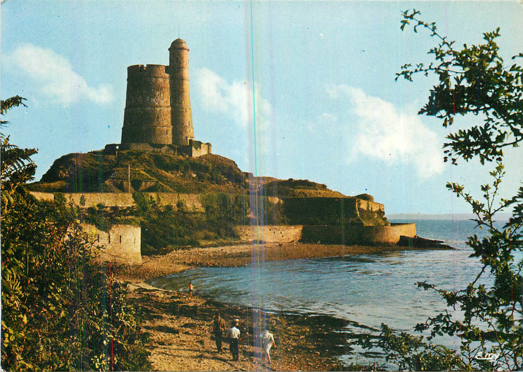 Saint-Vaast-la-Hougue — Festung la Hougue (17. Jahrhundert) — Éditions Némandes LE GOUBEY