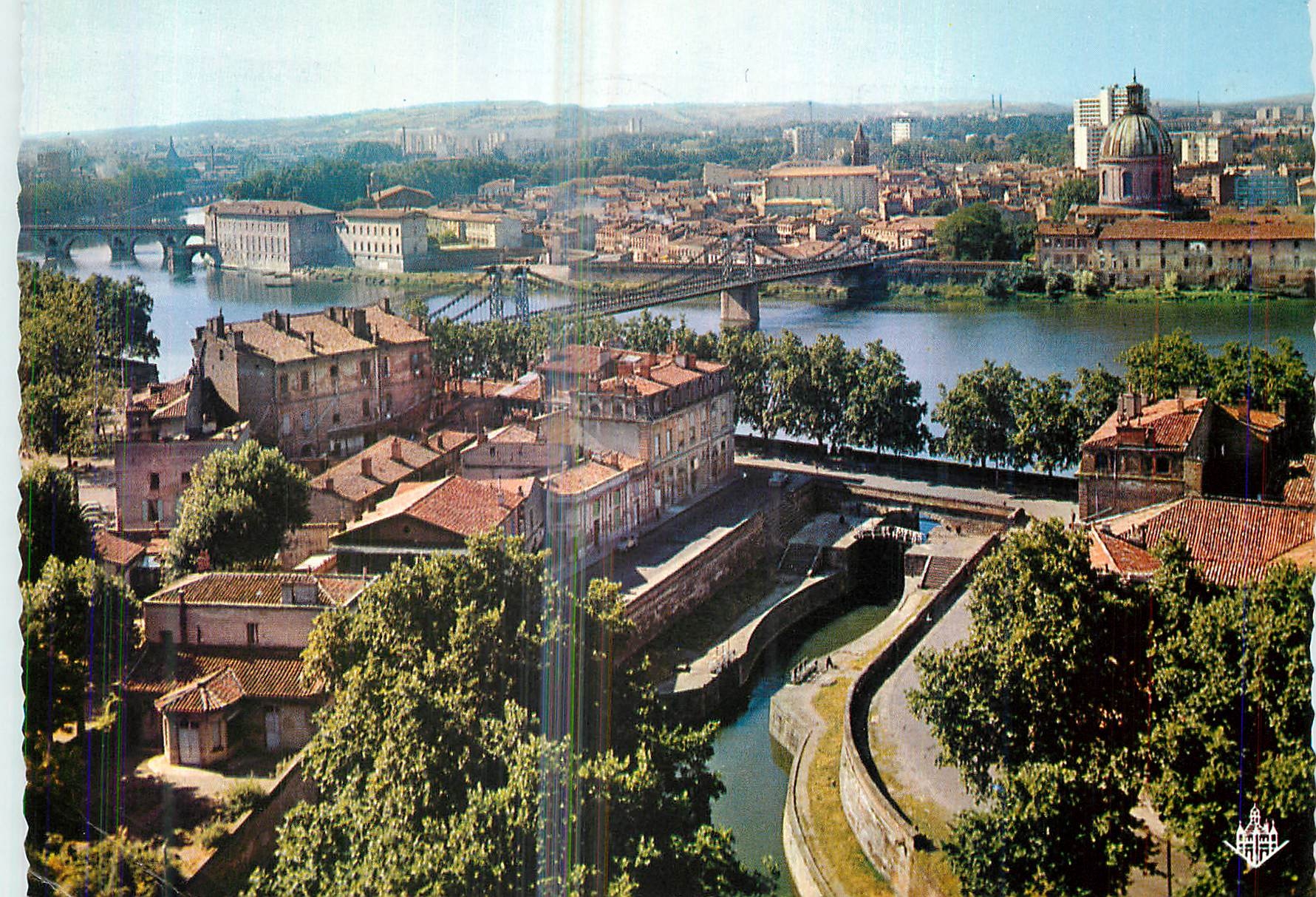 CPM Toulouse La Ville Rose Cite des Violettes Vue Panoramique sur la Garonne