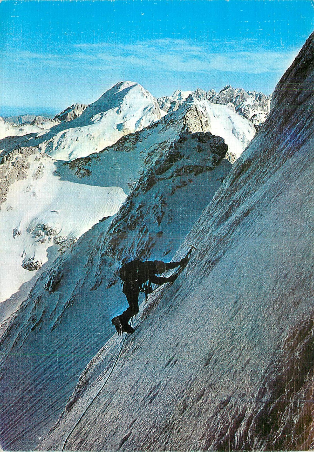 CPM Pena Santa De Enol Escalada Invernal Alpinisme