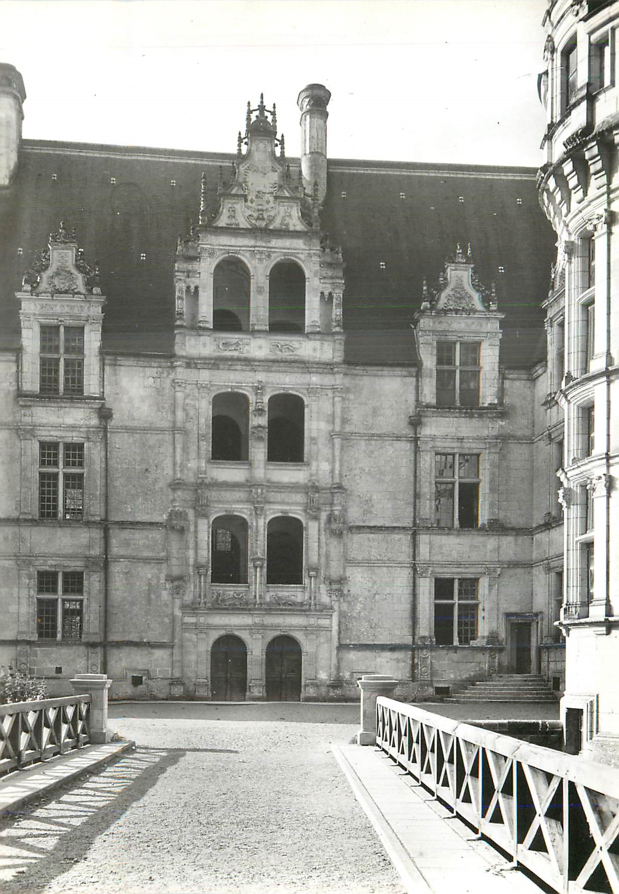 CPM Azay le Rideau (Indre et Loire) le Chateau (1518 1528) Facade de l'Escalier
