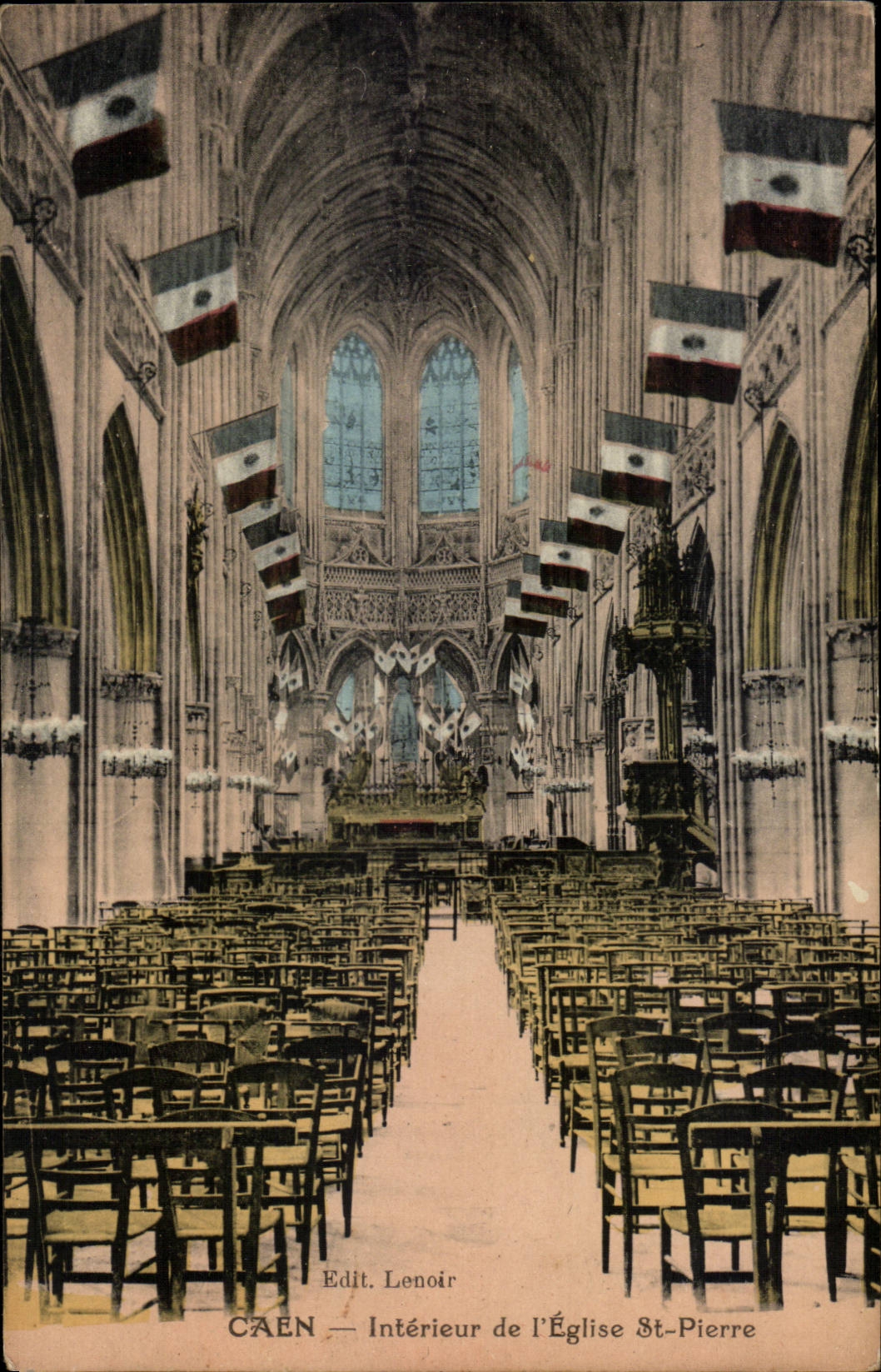 Caen - Interieur de L'Eglise St Pierre CPA 