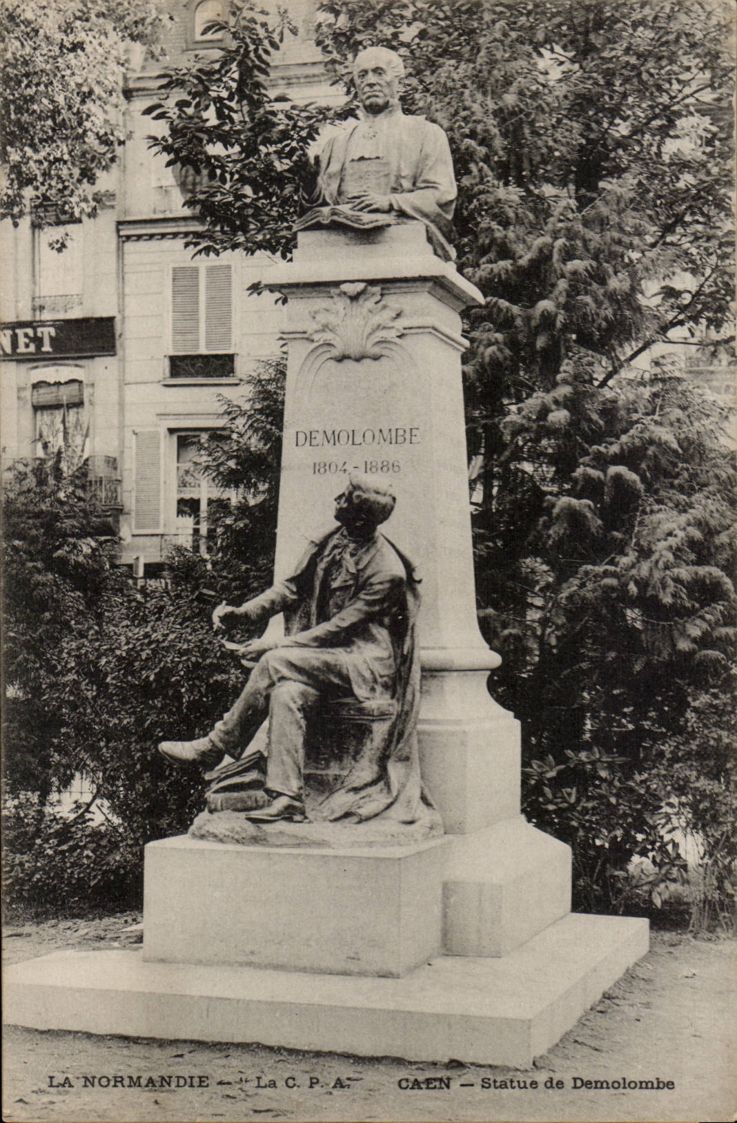 Caen - La Normandie Statue de Demolombe CPA 