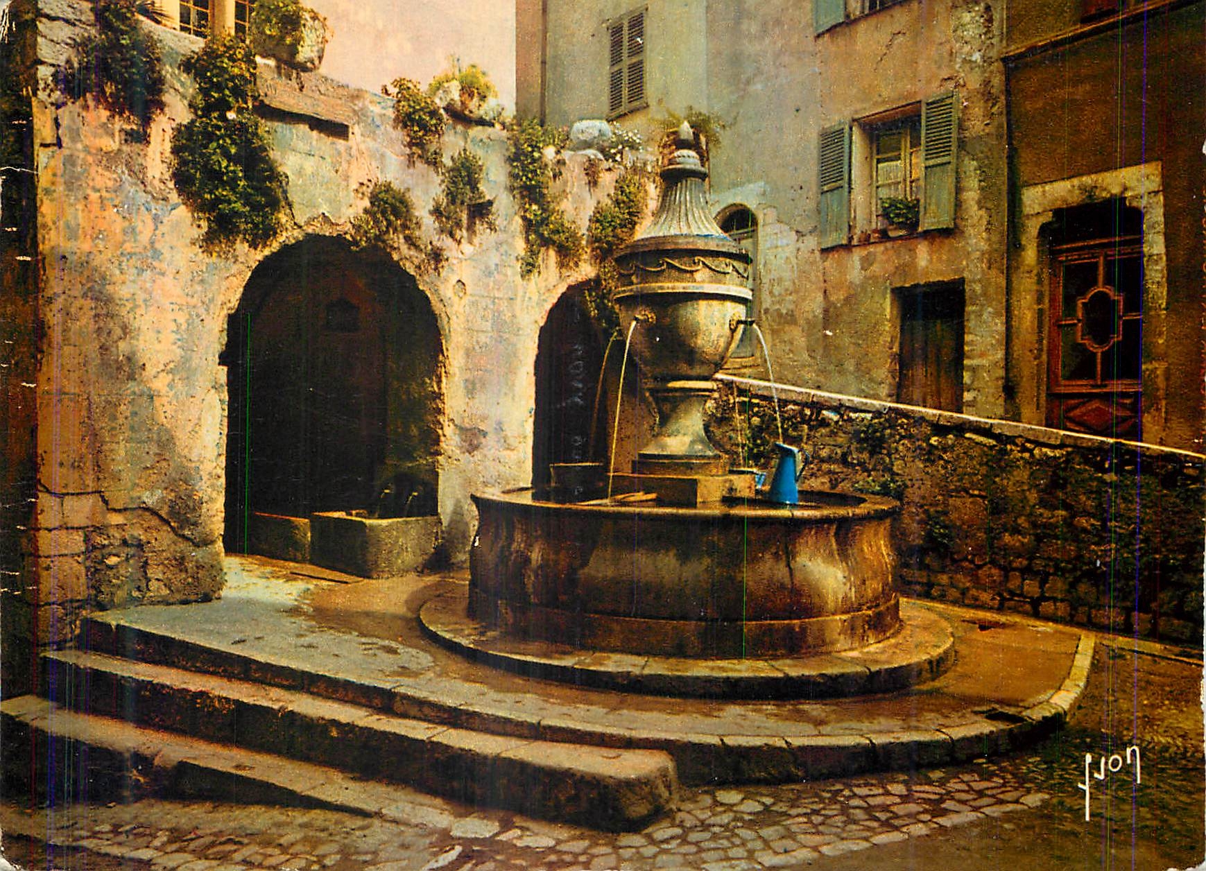 CPM La Cote d'Azur miracle de la nature Saint Paul et sa Vielle fontaine
